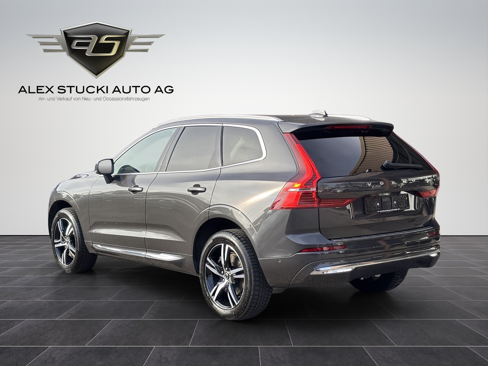 VOLVO XC60 B5 Diesel Mild Hybrid AWD Inscription Geartronic-image-5