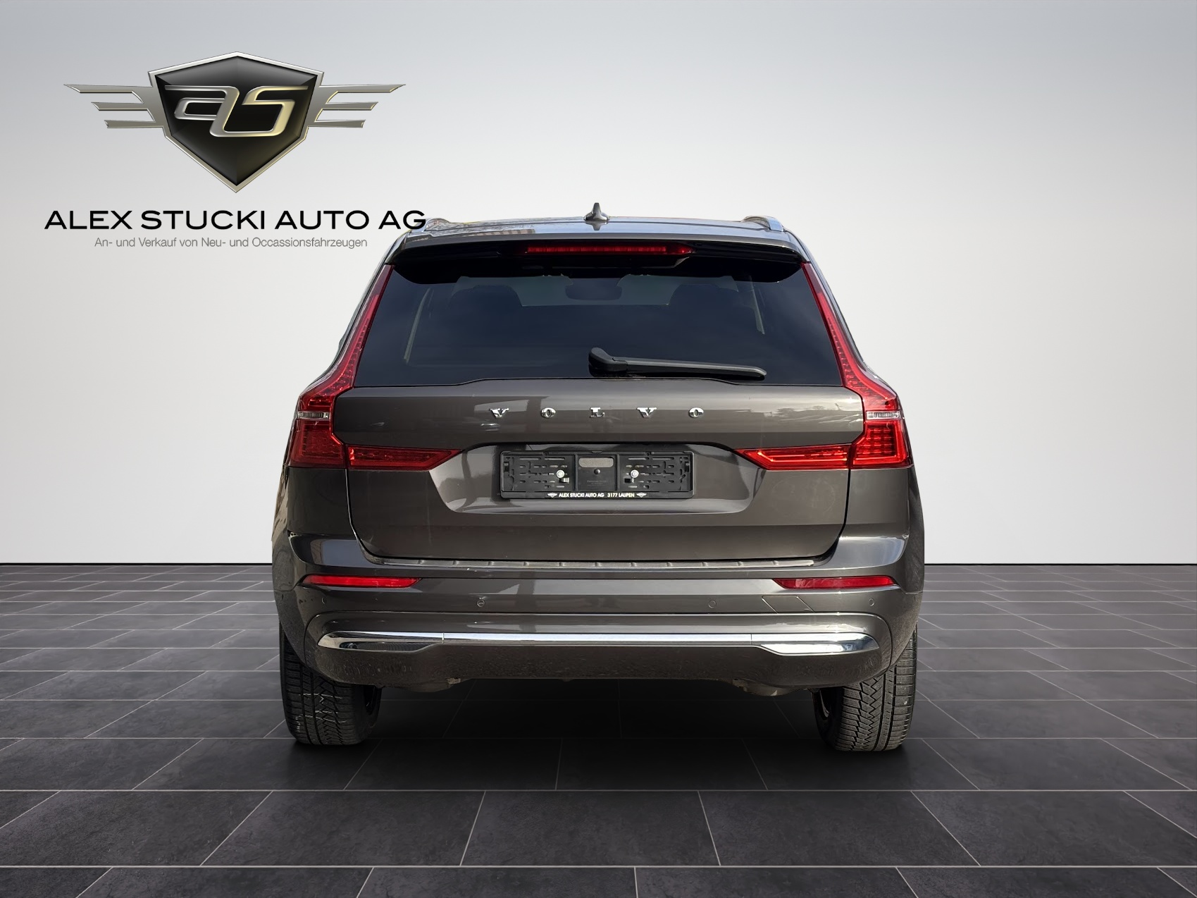 VOLVO XC60 B5 Diesel Mild Hybrid AWD Inscription Geartronic-image-6