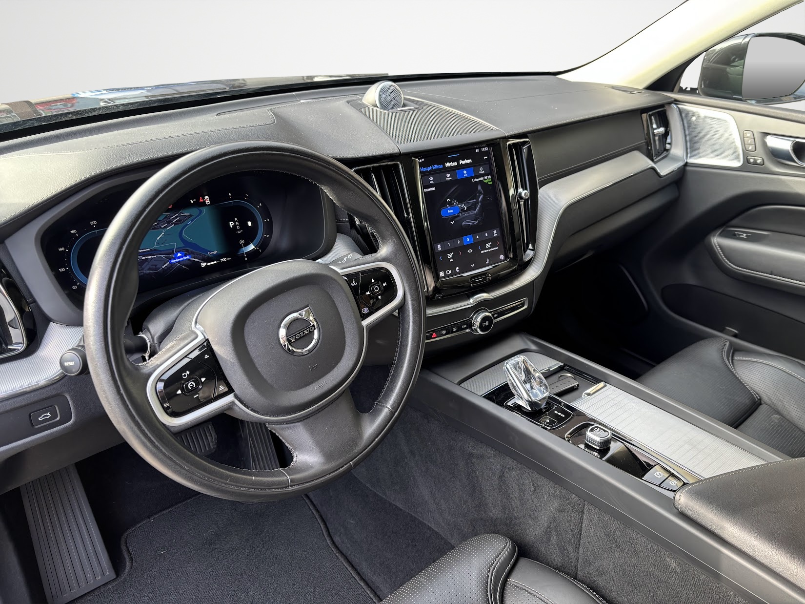 VOLVO XC60 B5 Diesel Mild Hybrid AWD Inscription Geartronic-image-9