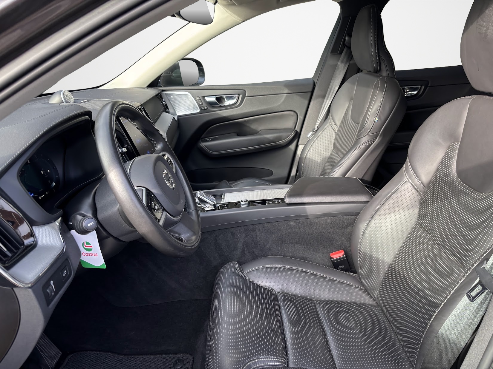 VOLVO XC60 B5 Diesel Mild Hybrid AWD Inscription Geartronic-image-11