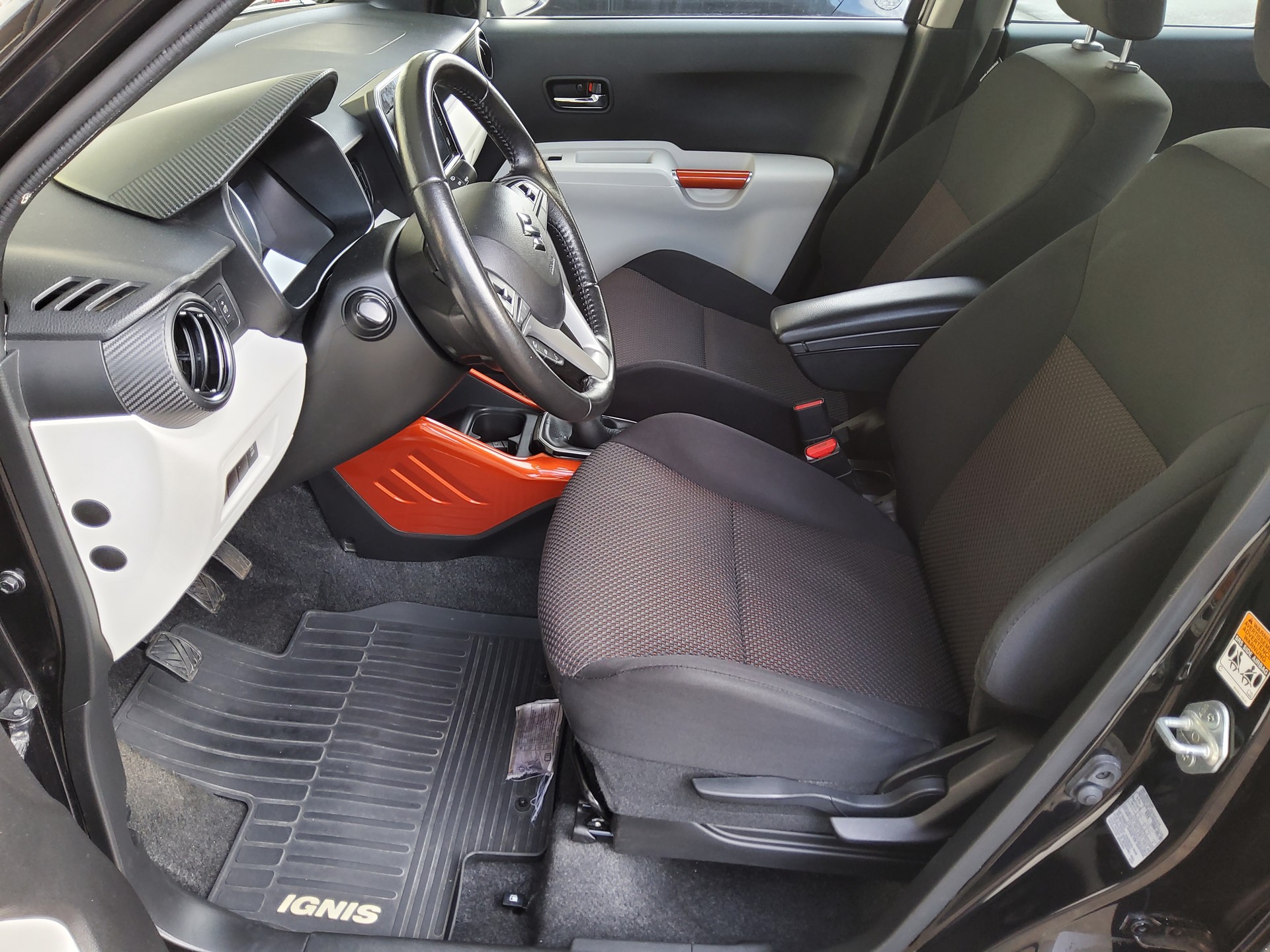 SUZUKI Ignis 1.2i Compact Top 4x4-image-6