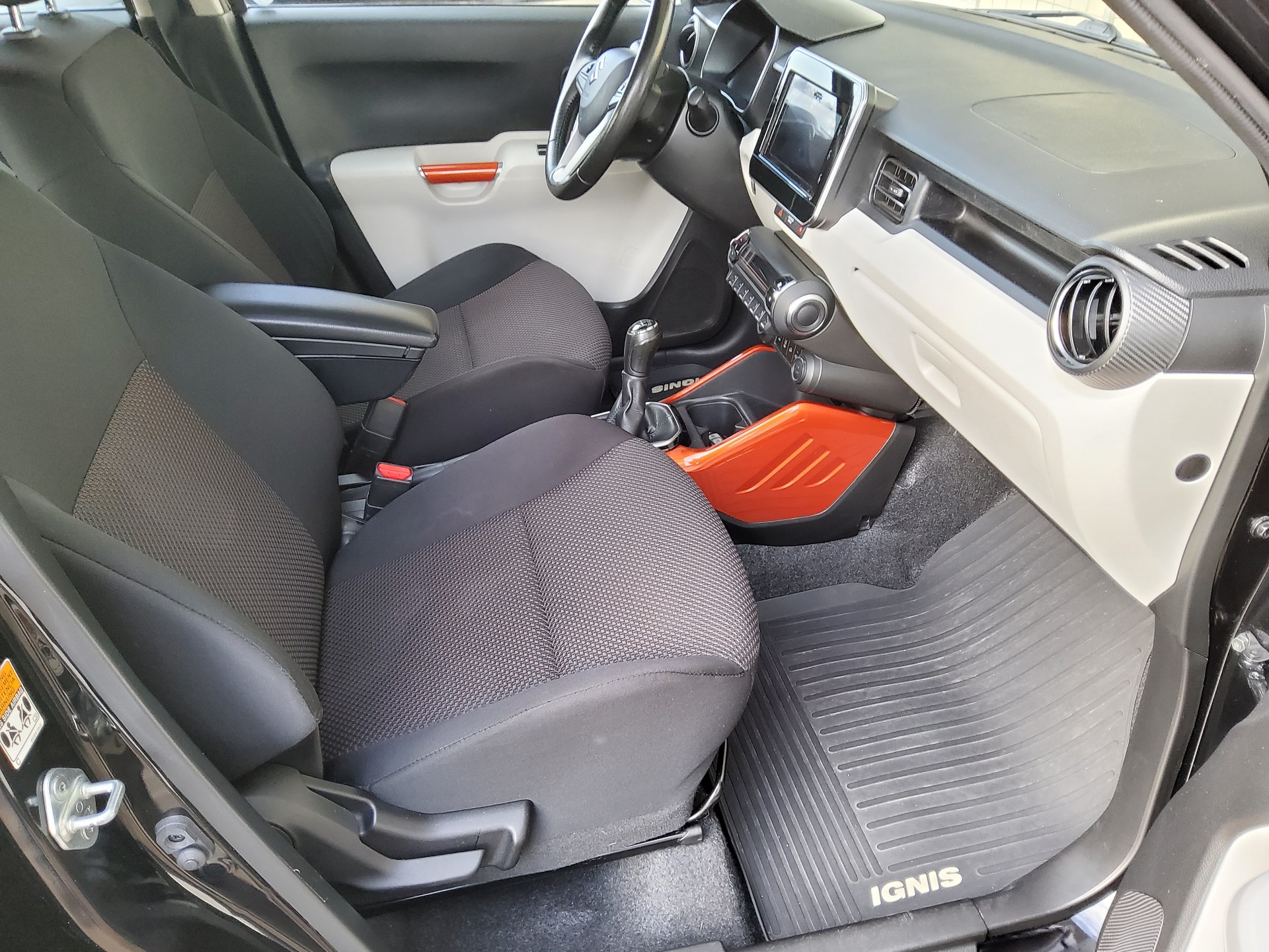 SUZUKI Ignis 1.2i Compact Top 4x4-image-7