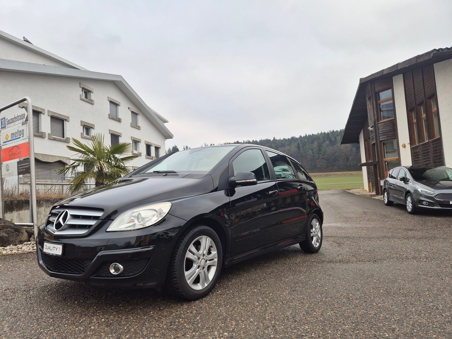 MERCEDES-BENZ B 180 My Star Autotronic-image-17