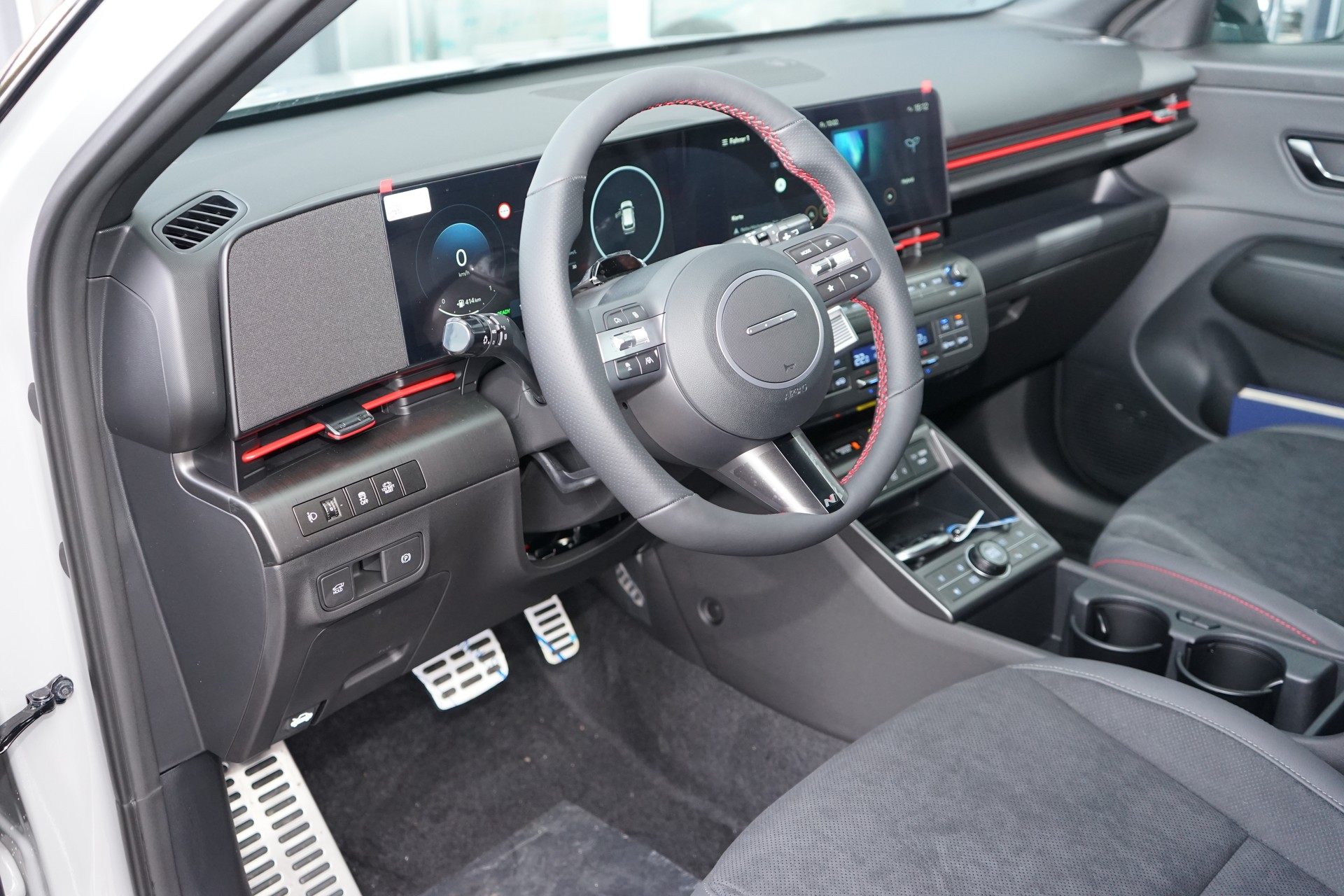 HYUNDAI Kona 1.6 GDi HEV N Line DCT-image-10