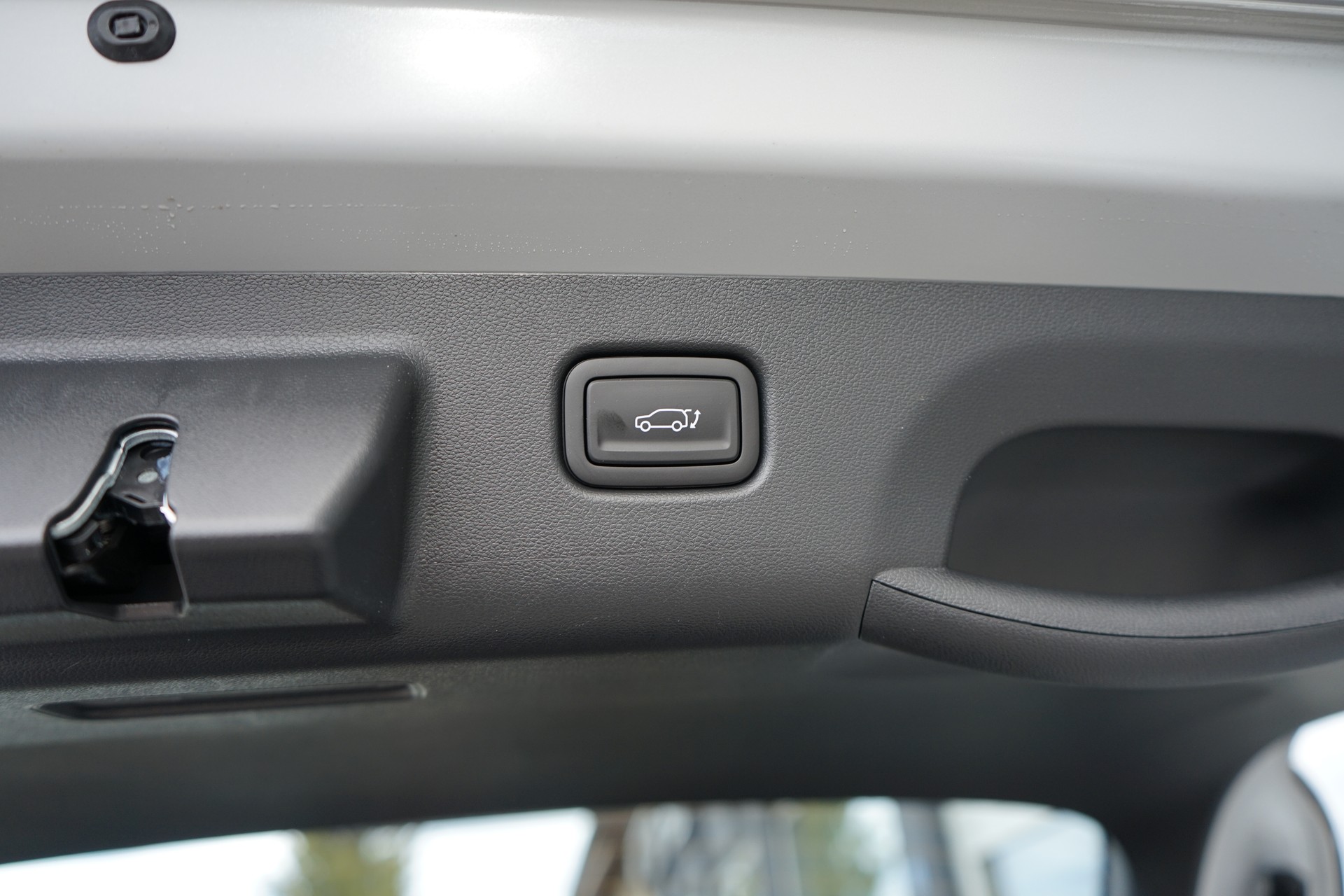 HYUNDAI Kona 1.6 GDi HEV N Line DCT-image-18
