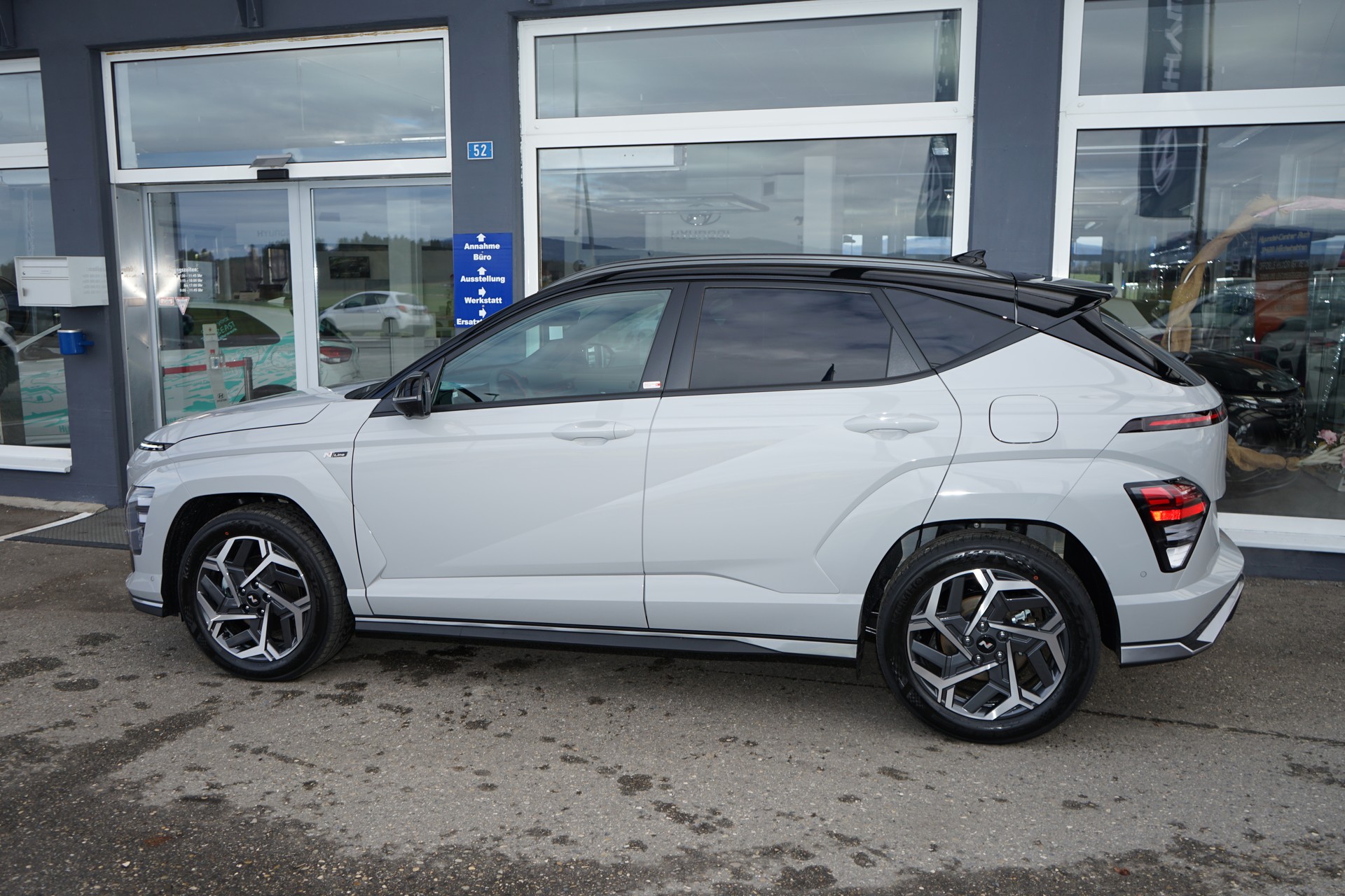 HYUNDAI Kona 1.6 GDi HEV N Line DCT-image-4