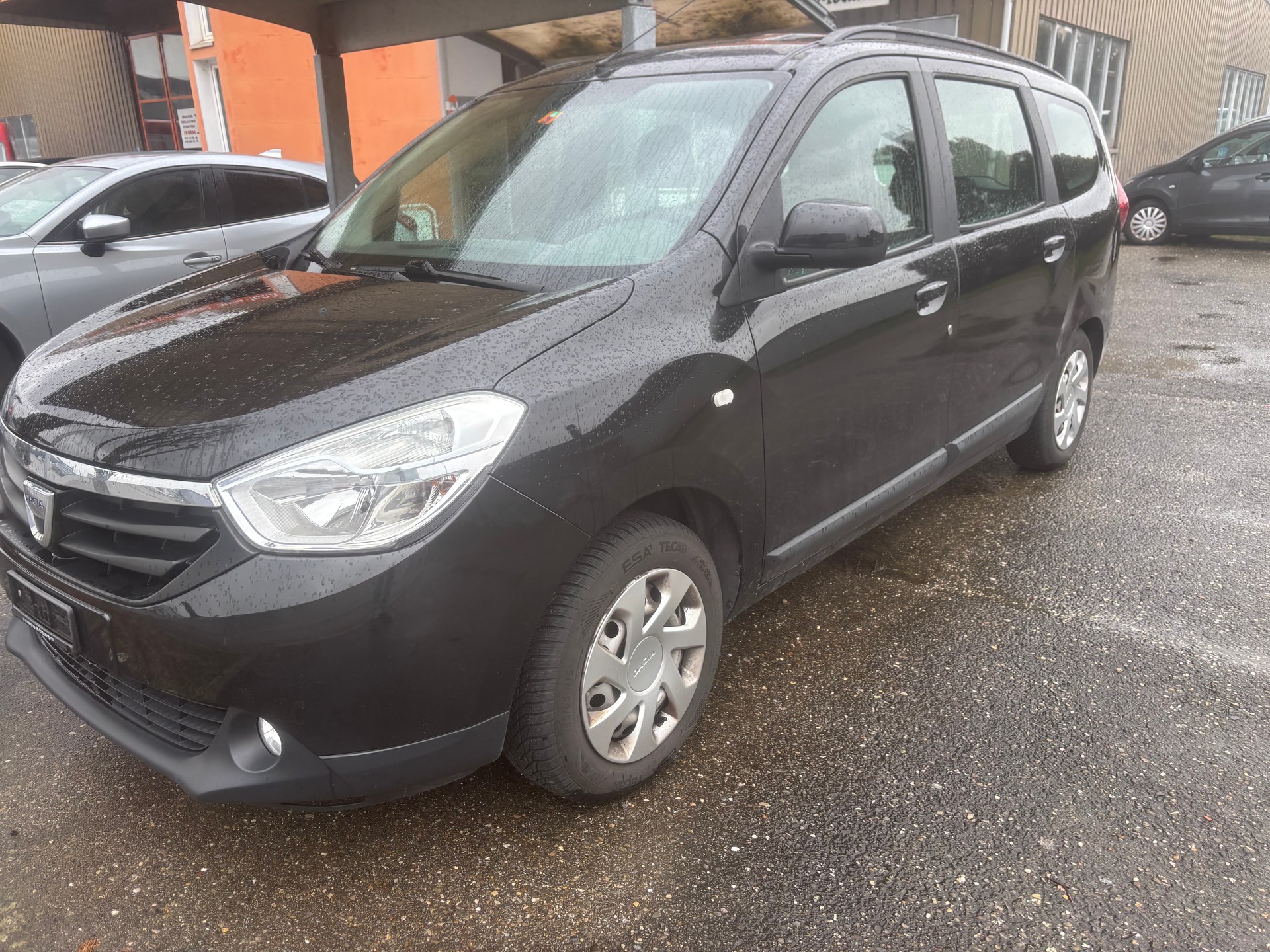 DACIA Lodgy 1.2 Turbo Ambiance 5PL-image-2