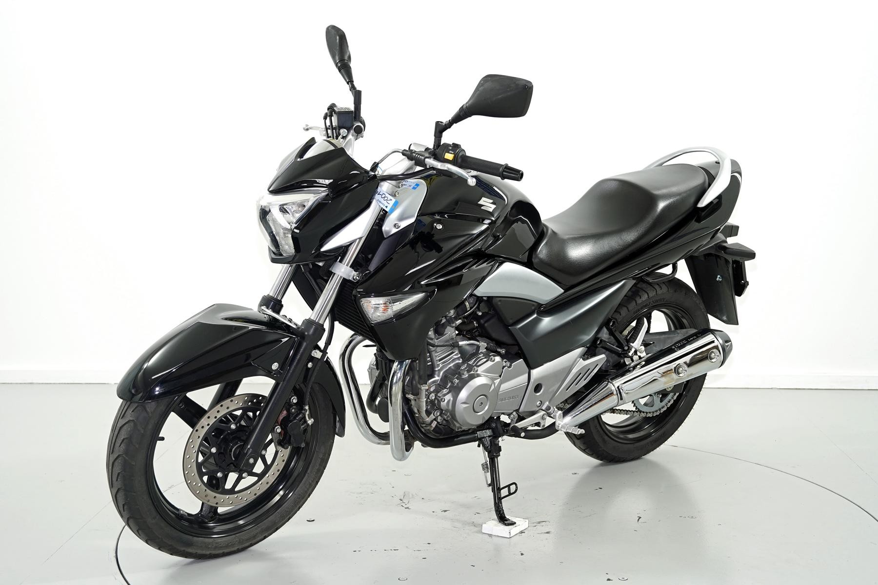 SUZUKI GW 250-image-2