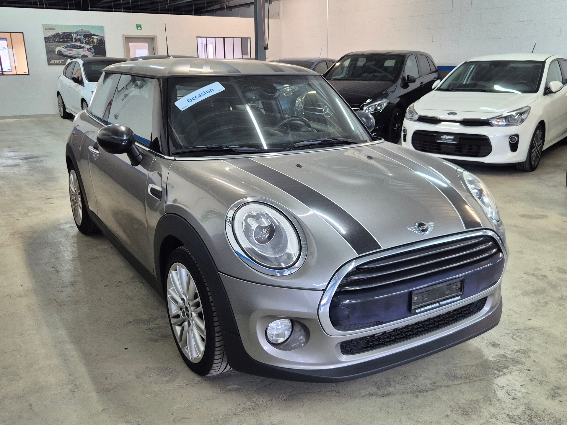MINI Cooper-image-3