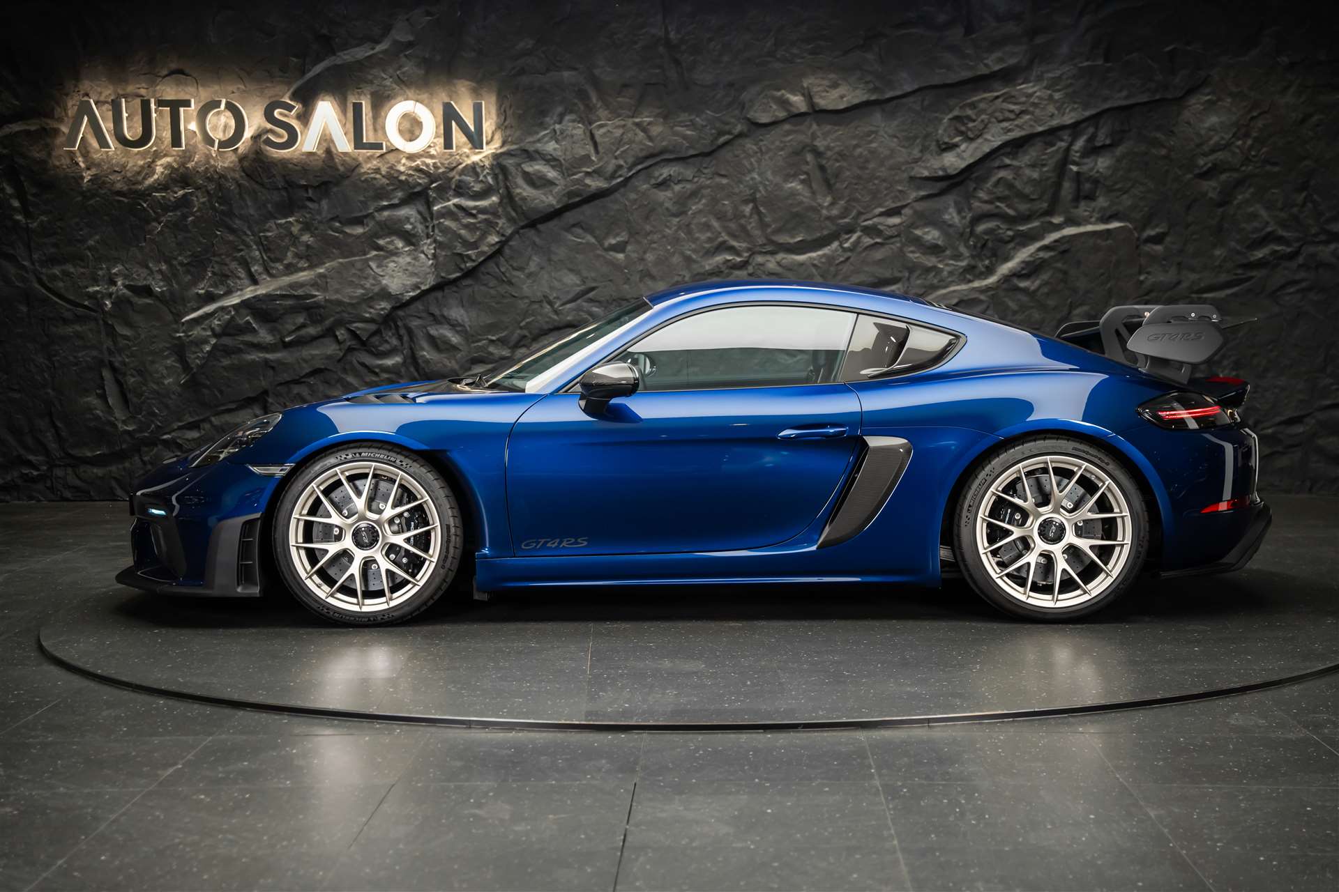 PORSCHE 718 Cayman GT4 RS PDK *Weissach* CH-Auto*-image-2