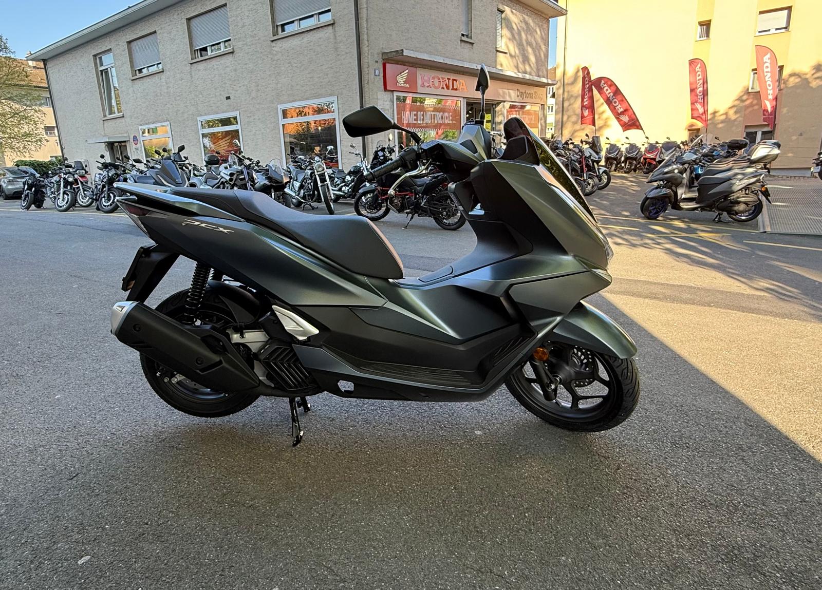 HONDA PCX 125-image-3
