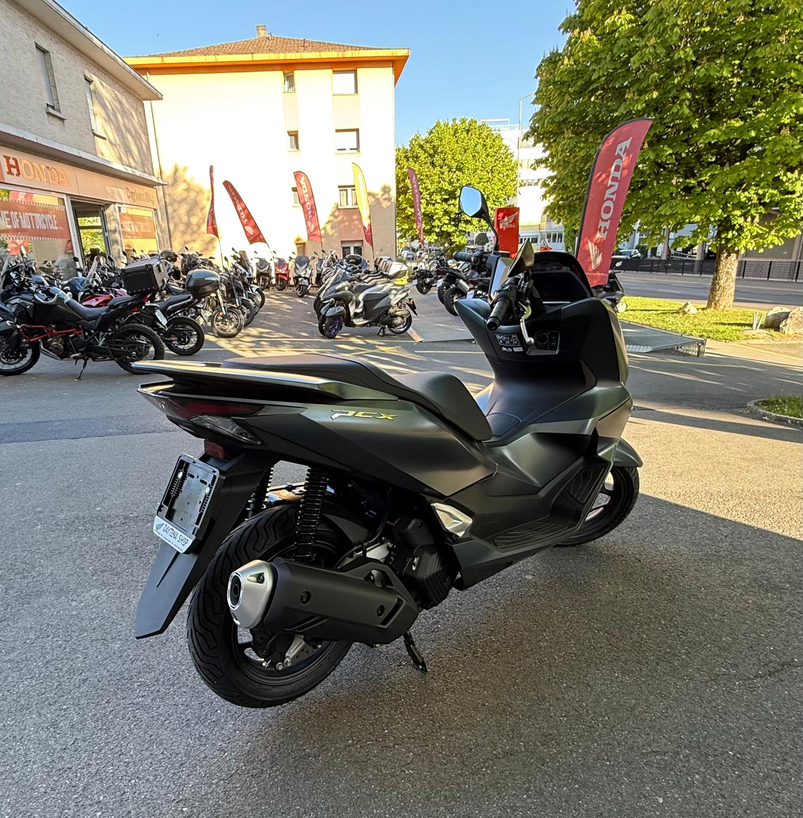 HONDA PCX 125-image-5
