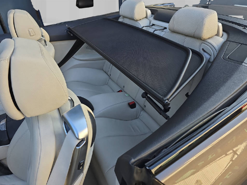 BMW 640i Cabriolet-image-12
