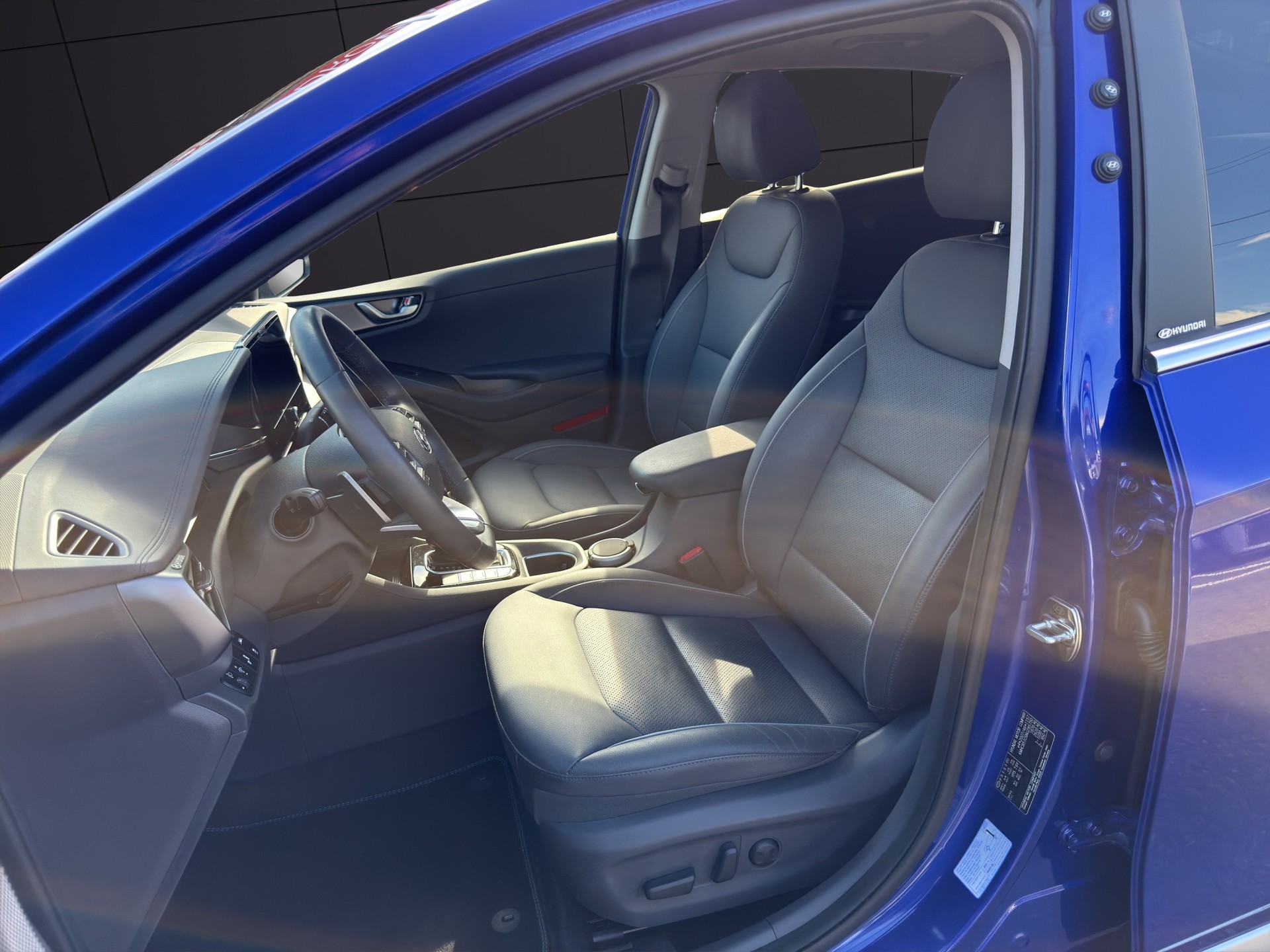 HYUNDAI Ioniq 1.6 GDi HEV Vertex DCT-image-13