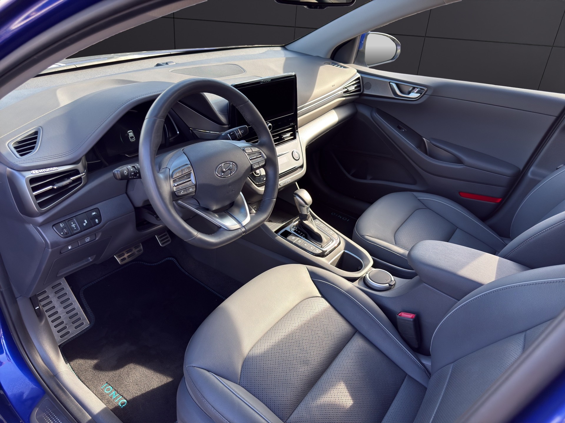 HYUNDAI Ioniq 1.6 GDi HEV Vertex DCT-image-12