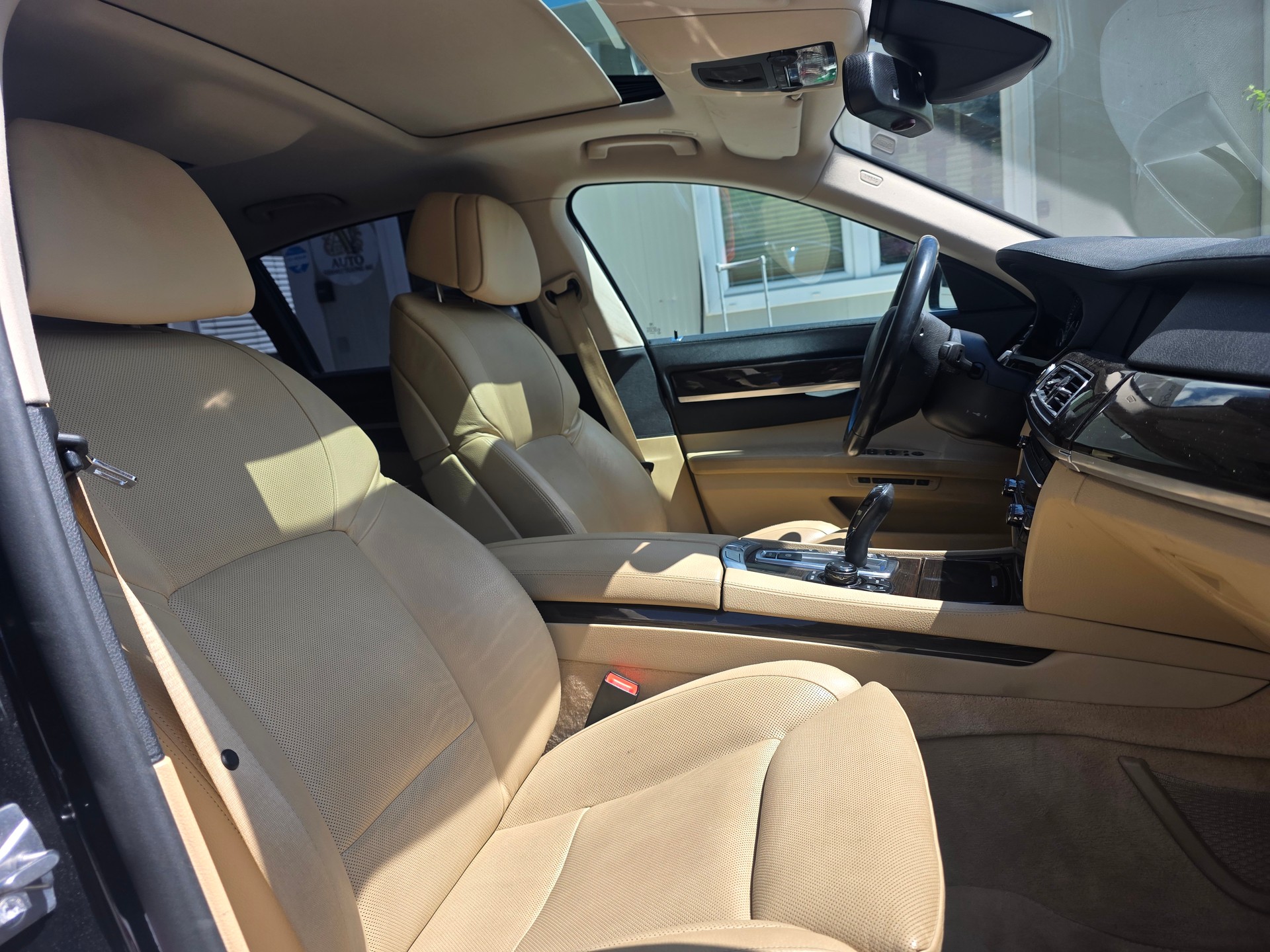 BMW 750i xDrive *** Frisch ab MFK / Frisch ab Service / Kostenlose Lieferung ***-image-15