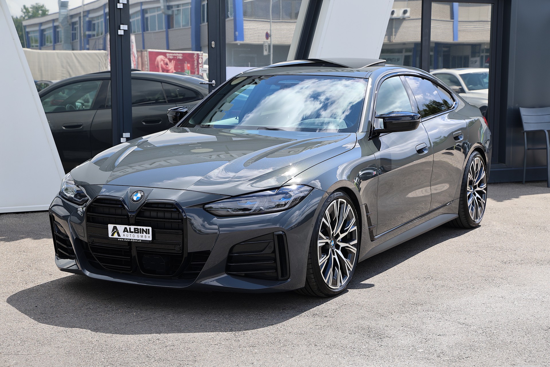 BMW M440i xDrive 48V Gran Coupé *Sonderlackierung* Steptronic-showroom-element-1