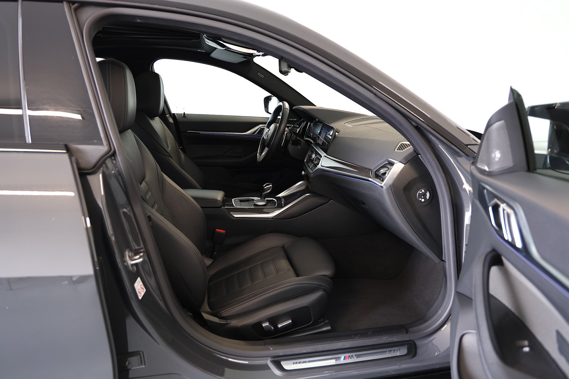 BMW M440i xDrive 48V Gran Coupé *Sonderlackierung* Steptronic-image-16