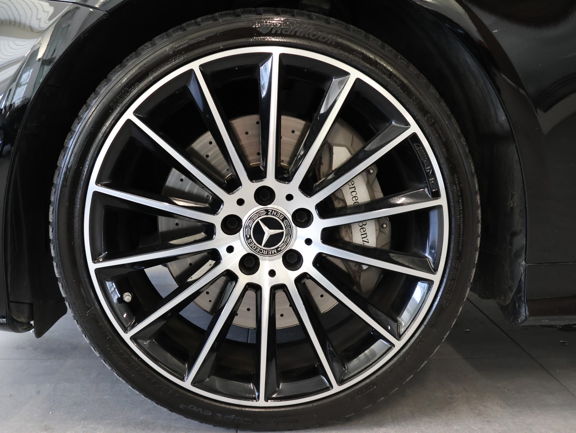 MERCEDES-BENZ E 450 Coupé 4Matic AMG Line 9G-Tronic *Burmester* *360 Kamera* *Sitzheizung/Lüftung*-image-9