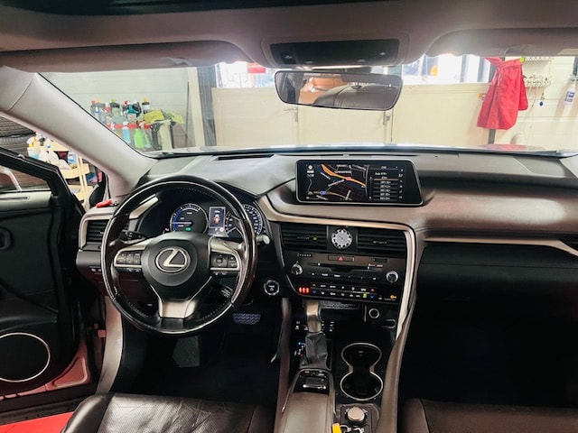 LEXUS RX 450h excellence AWD Automatic-image-14