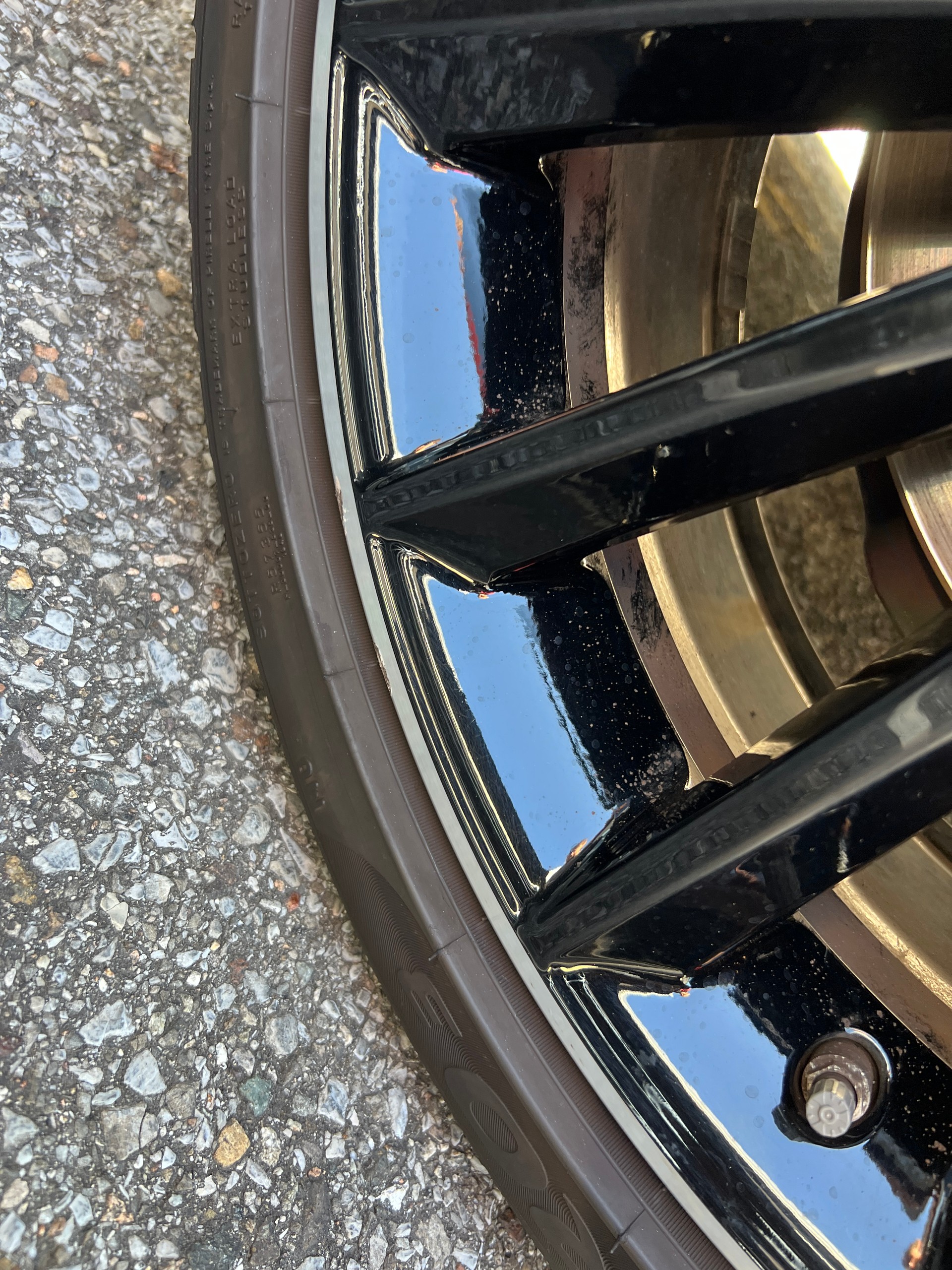 MERCEDES-BENZ CLA 200-image-12