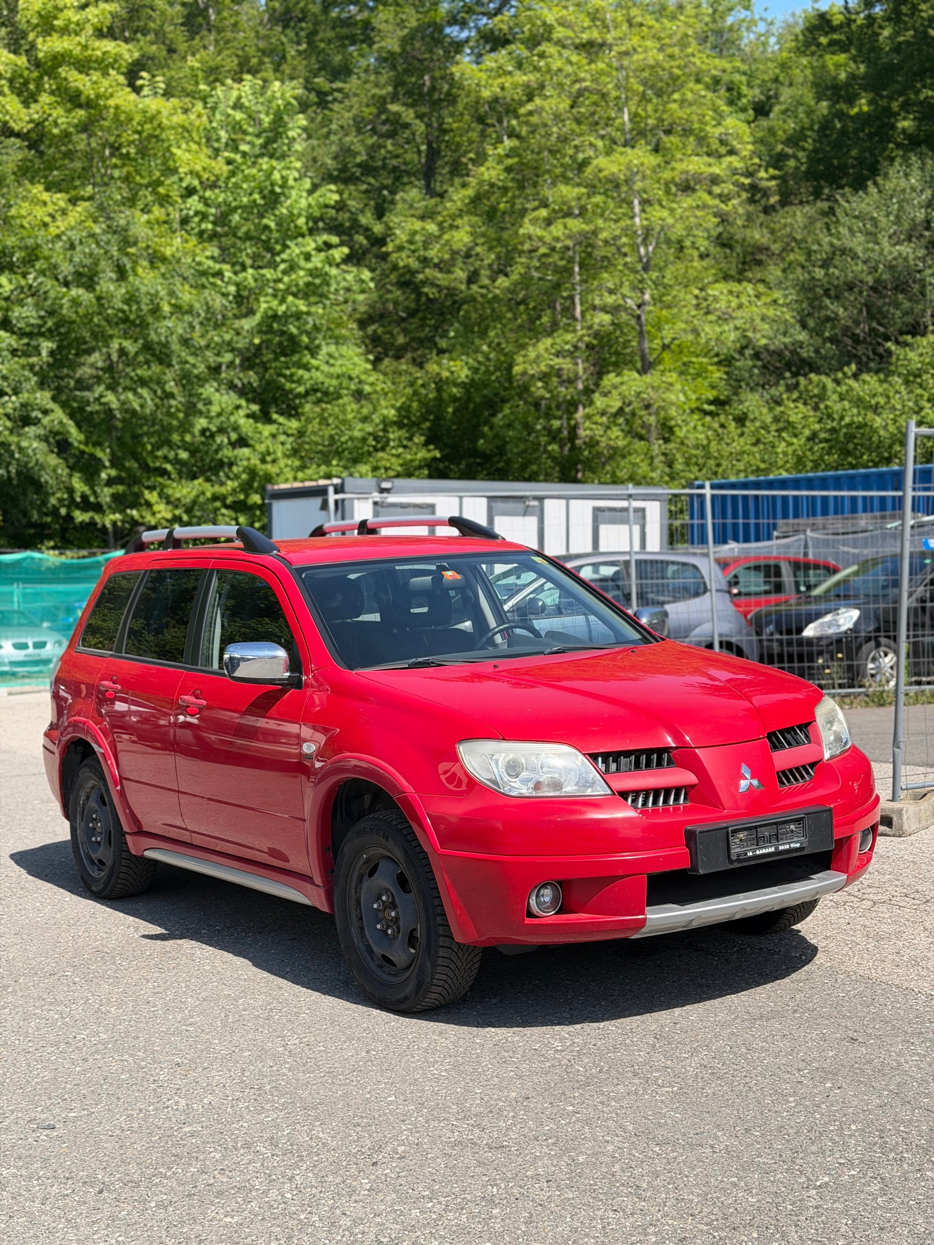MITSUBISHI Outlander 2.0 16V Celebration 30-image-2