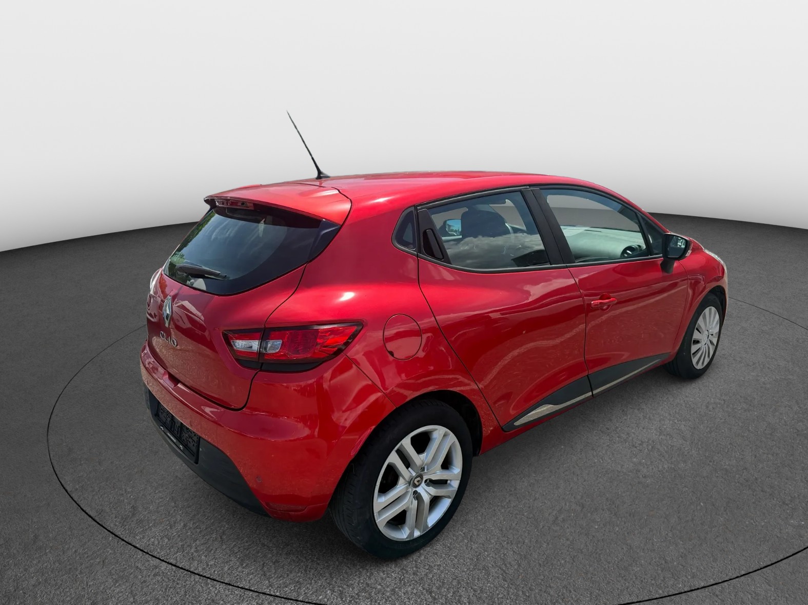 RENAULT Clio 0.9 12V Business Line-image-3