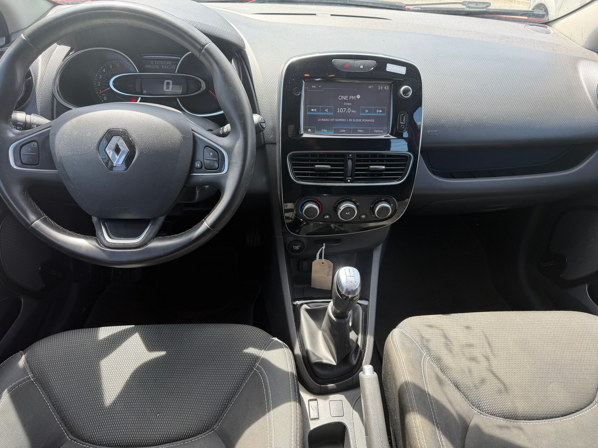 RENAULT Clio 0.9 12V Business Line-image-6