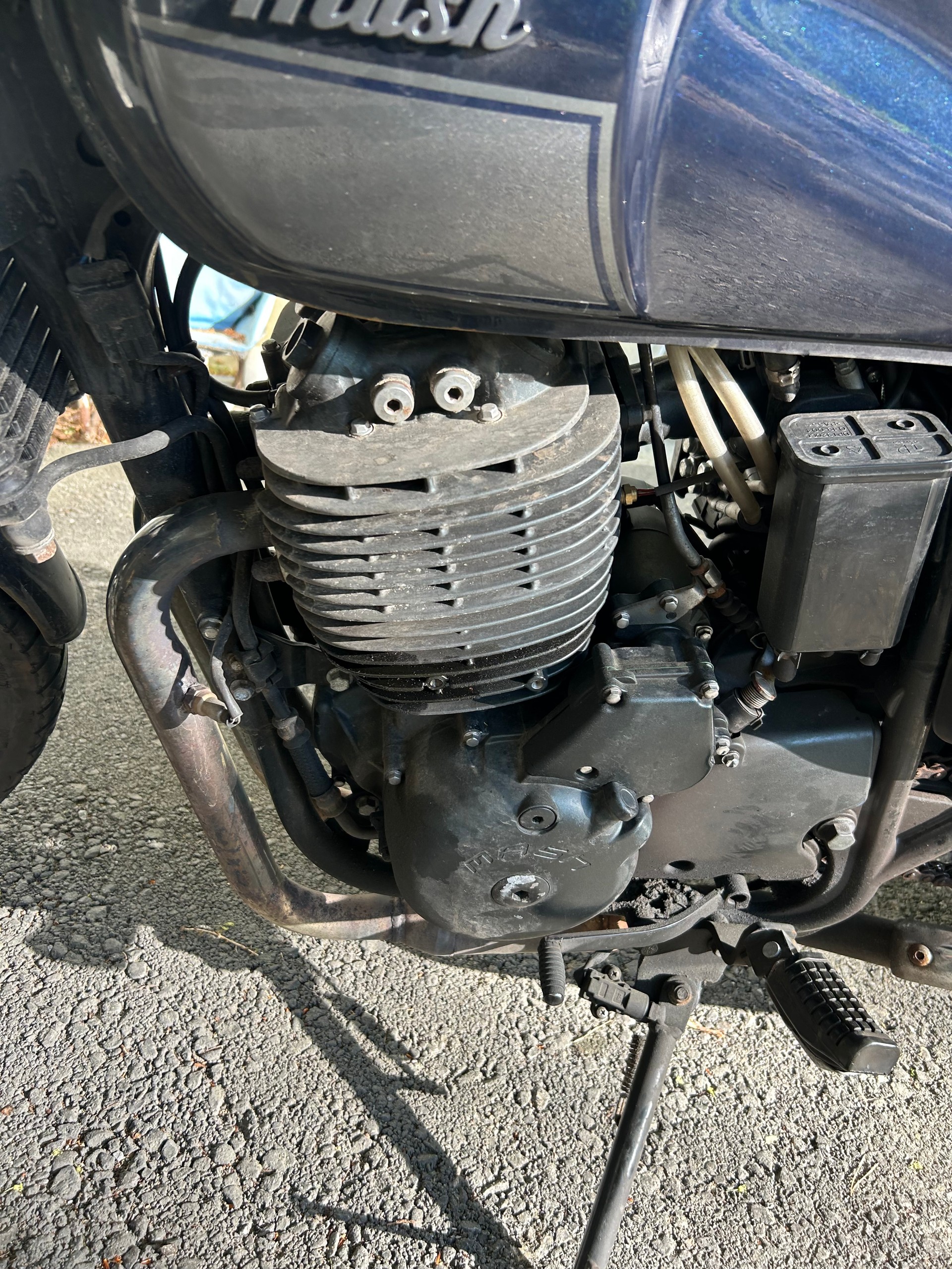 MASH 650 Six Hundred Classic-image-5