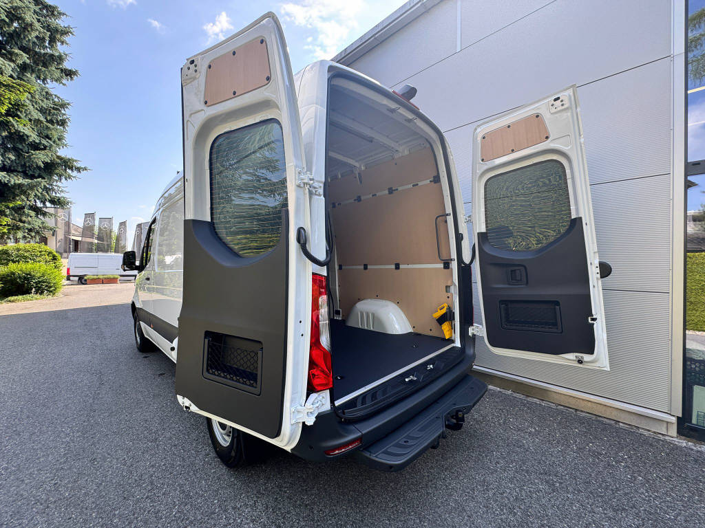 MERCEDES-BENZ Sprinter 319 CDI Pro Kipper 3665 S-image-4