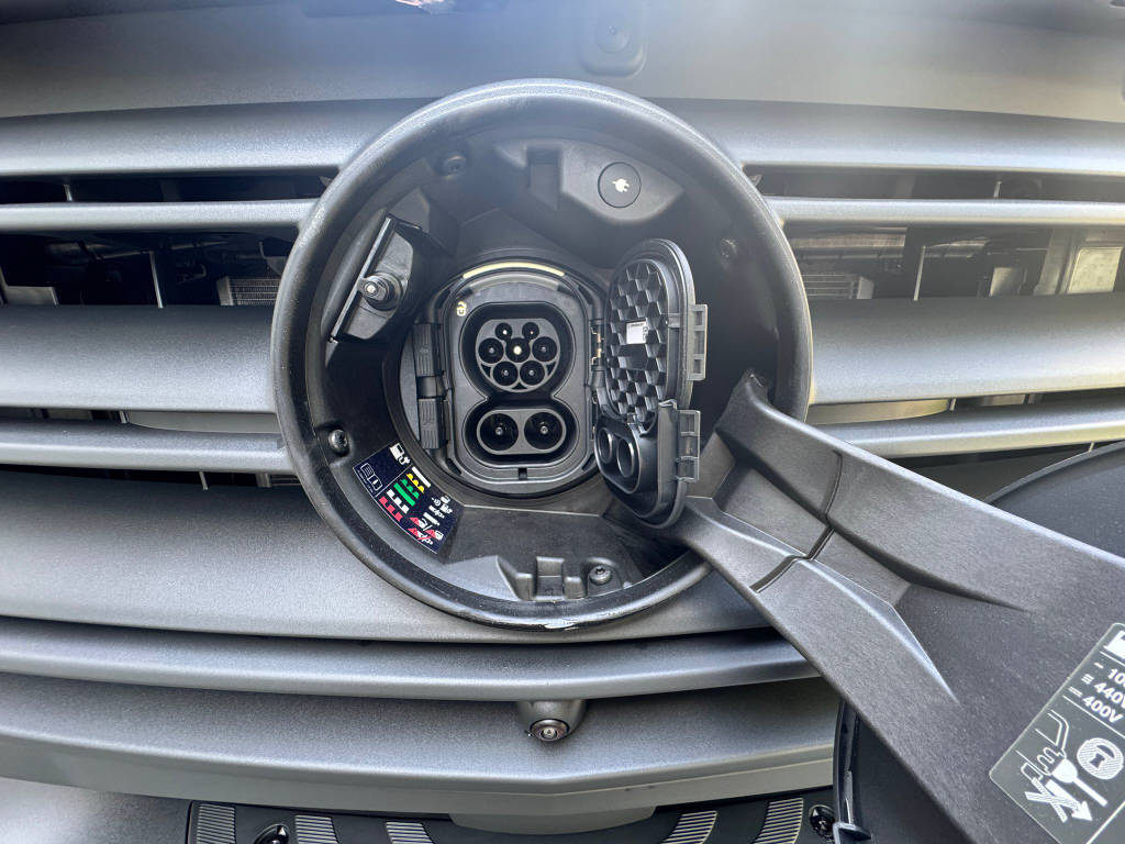 MERCEDES-BENZ Sprinter 319 CDI Pro Kipper 3665 S-image-18