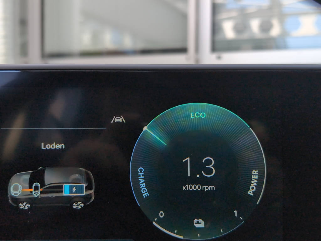 HYUNDAI KONA 1.6 GDi Hybrid Vertex Swiss Edition-image-15