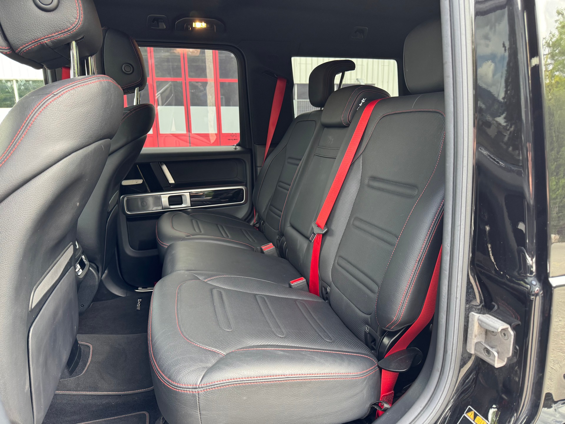 MERCEDES-BENZ G 350 d AMG Line 9G-Tronic-image-9