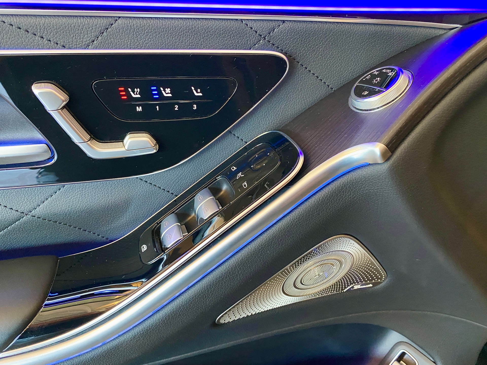 MERCEDES-BENZ S 350 d L 4Matic AMG Line 9G-Tronic-image-11