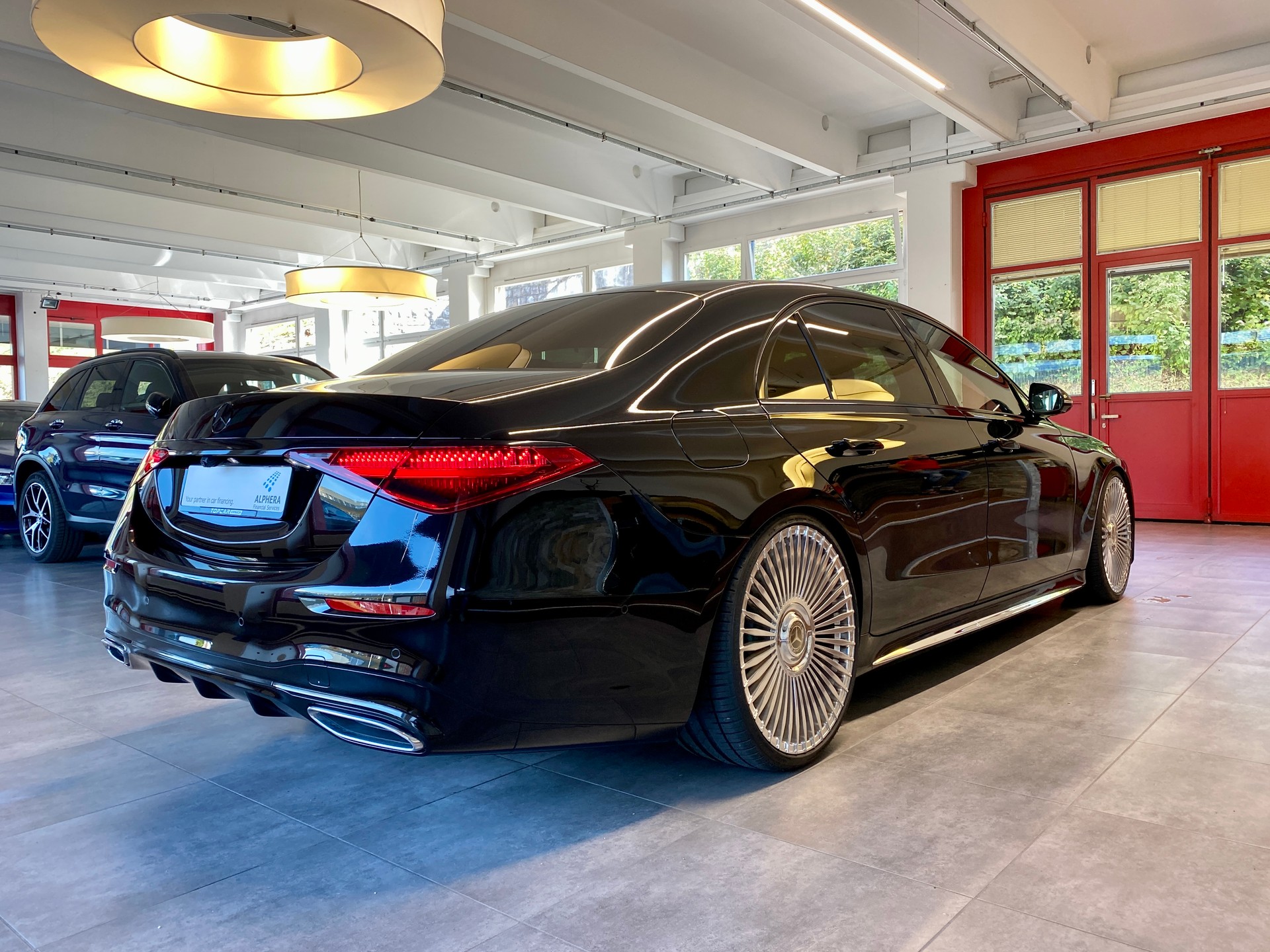 MERCEDES-BENZ S 350 d L 4Matic AMG Line 9G-Tronic-image-5