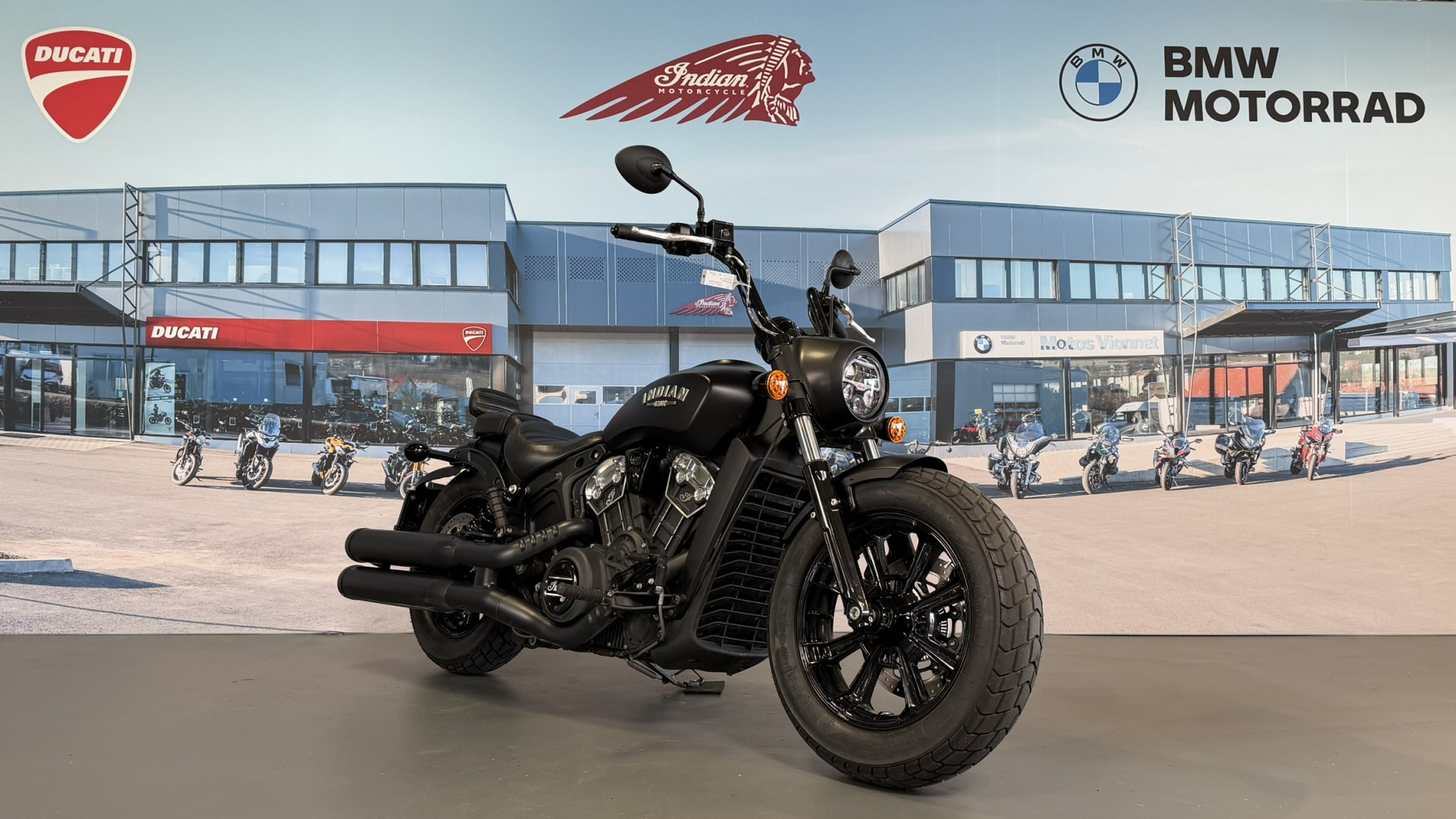 INDIAN Scout Bobber-image-0