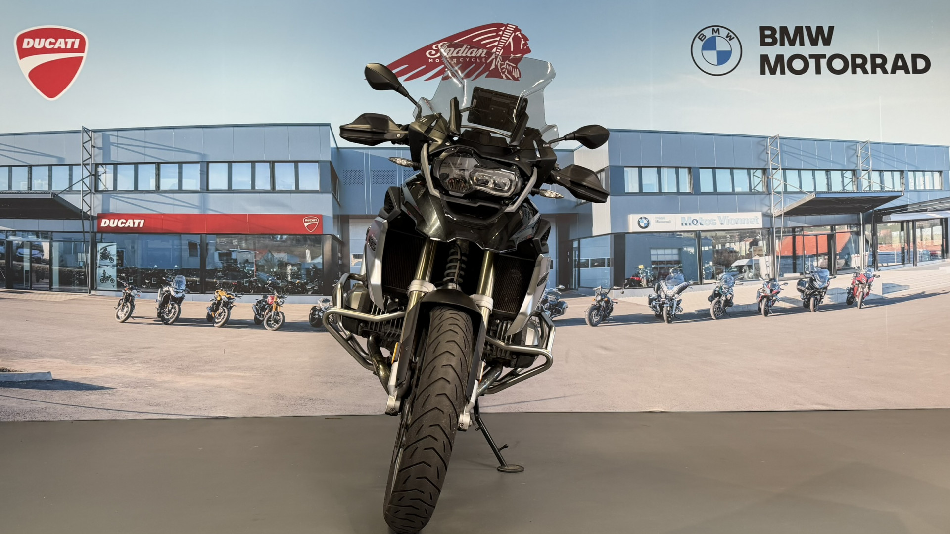 BMW R 1200 GS en dépôt-vente-showroom-element-1