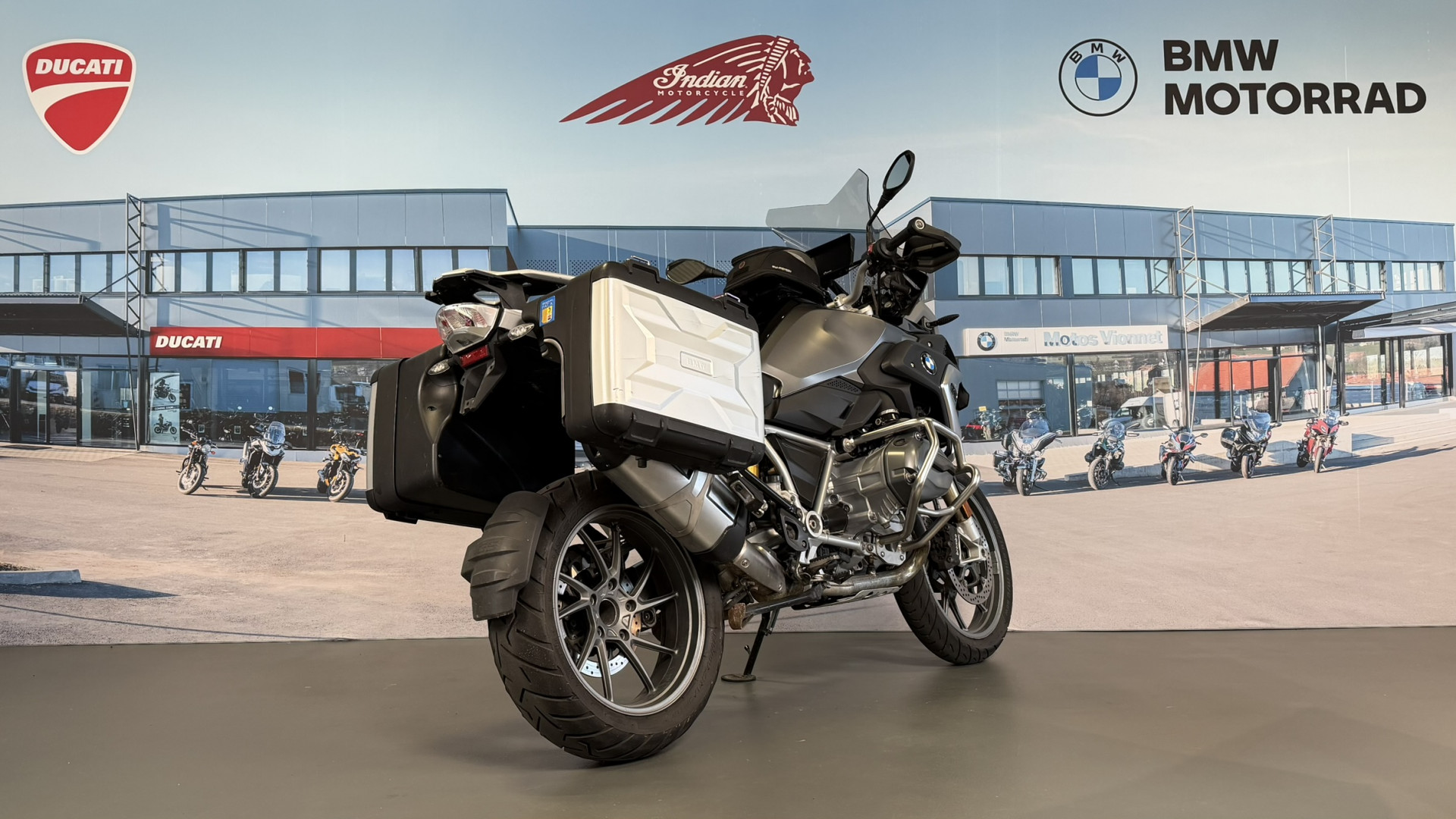 BMW R 1200 GS en dépôt-vente-image-4
