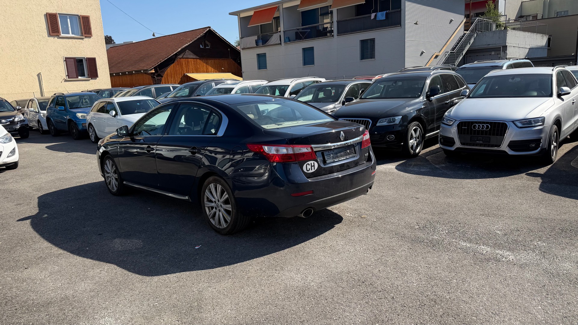 RENAULT Latitude 3.0 dCi Initiale active-shift-image-3