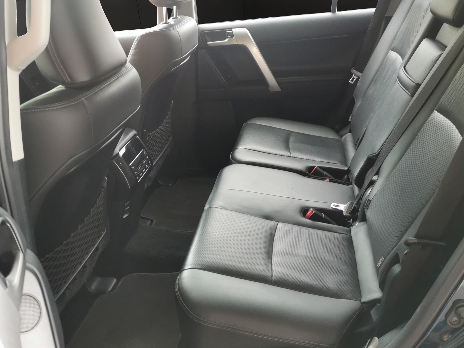 TOYOTA Land Cruiser 2.8TD Premium Automatic-image-13