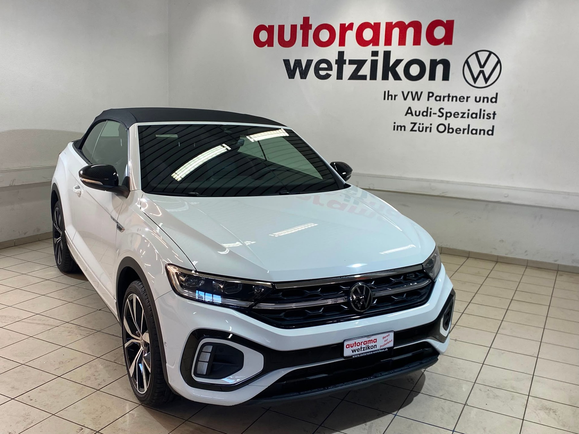 VW T-Roc Cabriolet 1.5 TSI EVO R-Line DSG-showroom-element-2