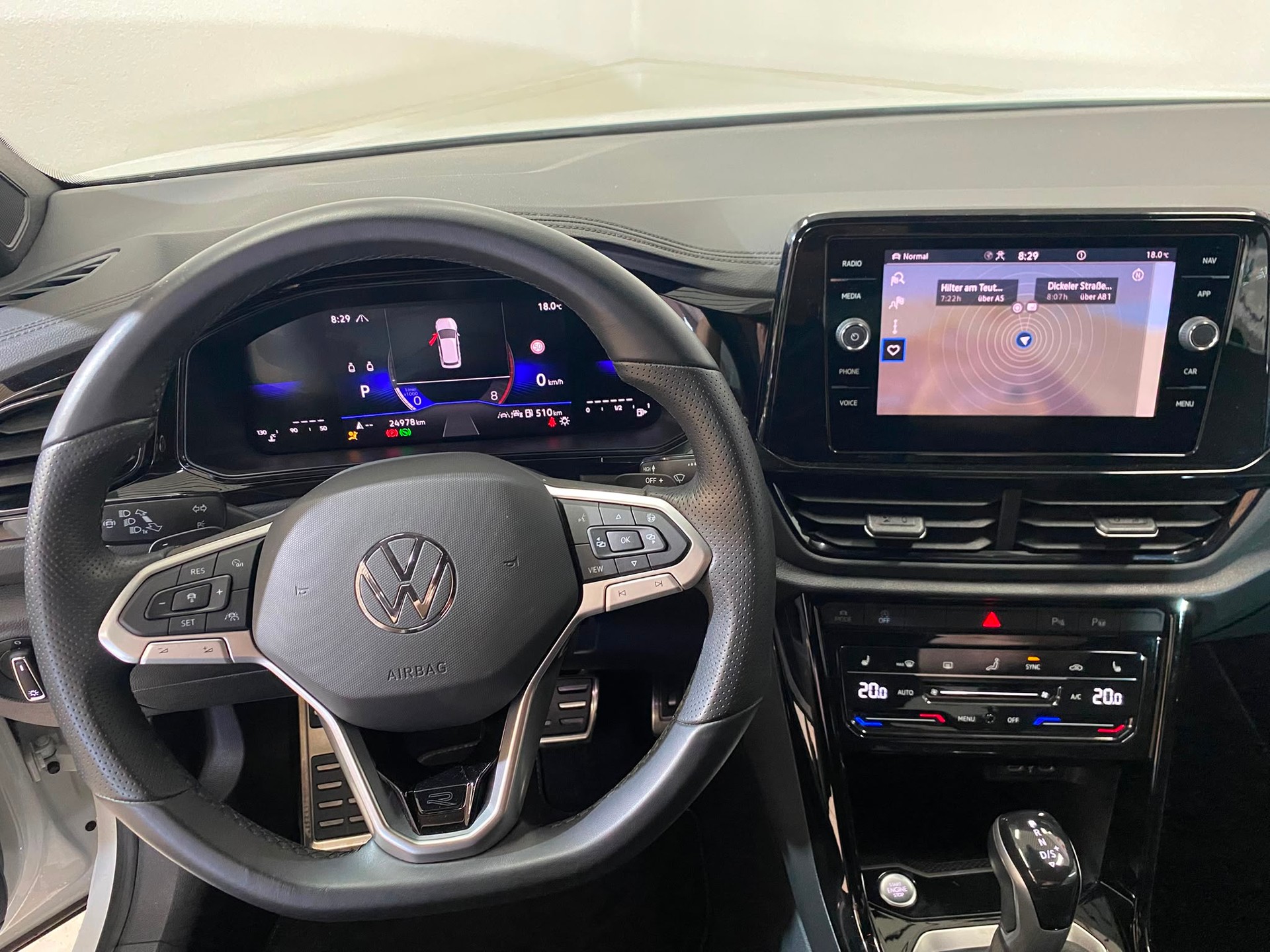VW T-Roc Cabriolet 1.5 TSI EVO R-Line DSG-image-8