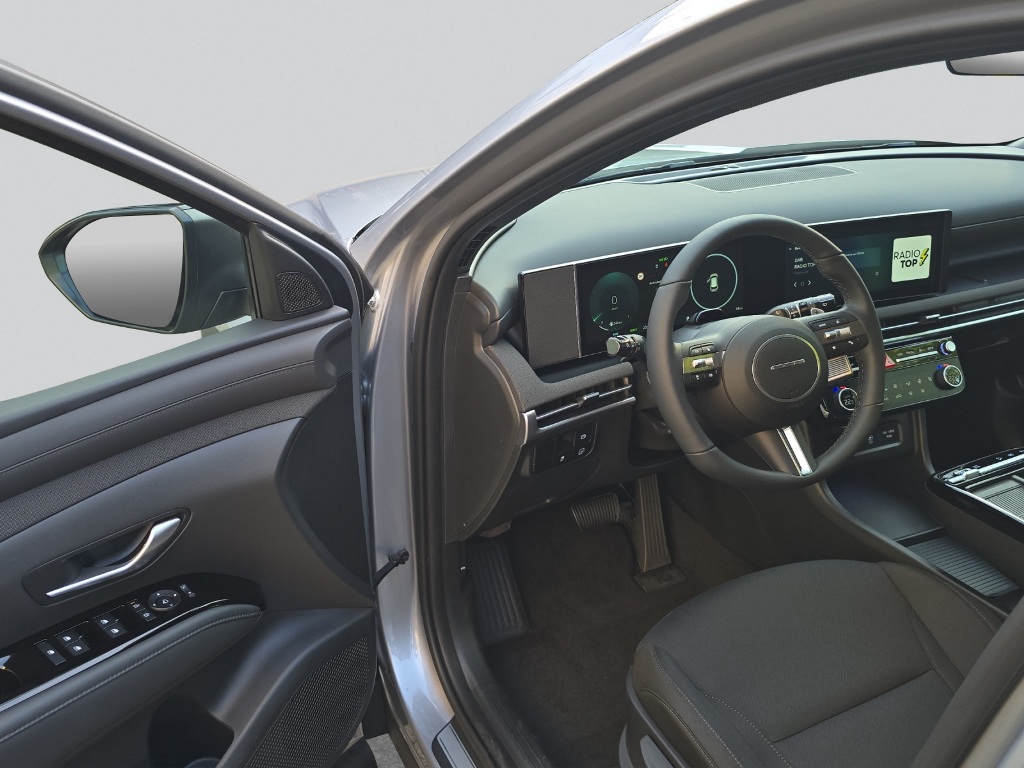 HYUNDAI Tucson 1.6 T-GDi HEV Origo Blackline 4WD-image-23