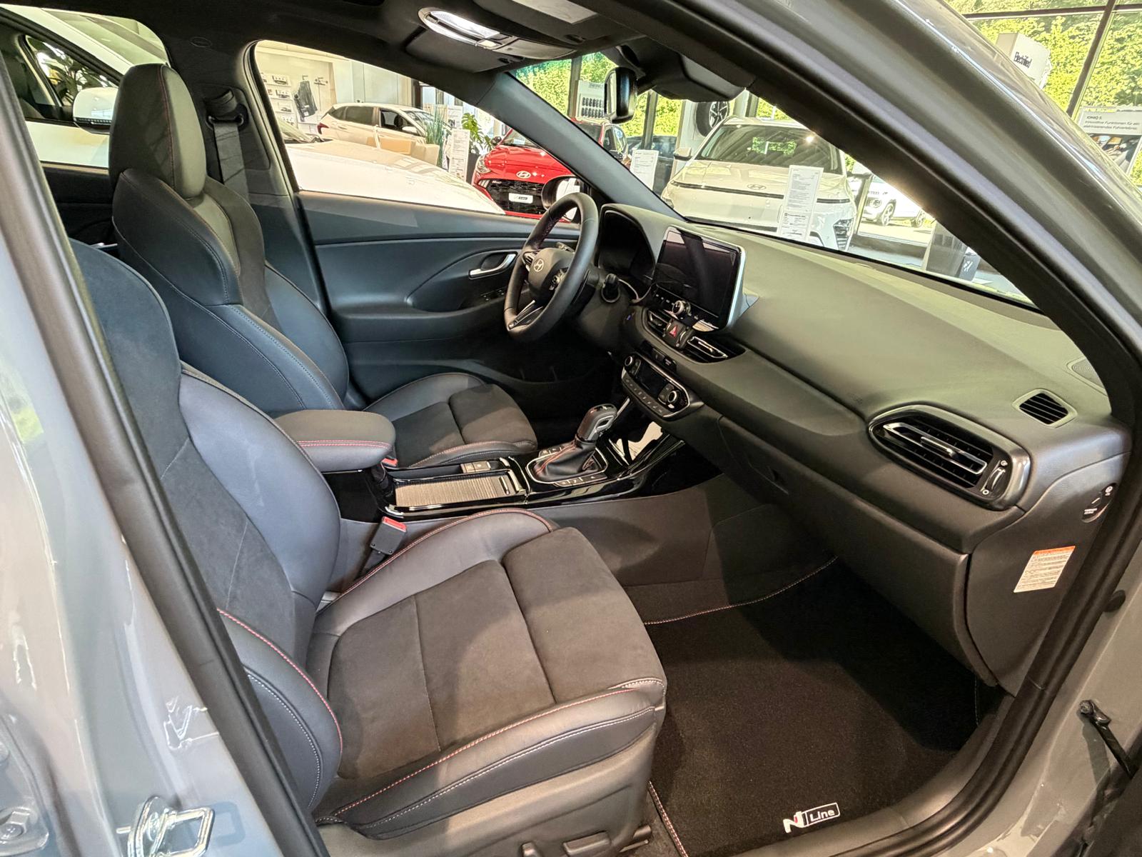 HYUNDAI i30 1.6 T-GDi N-Line DCT-image-8