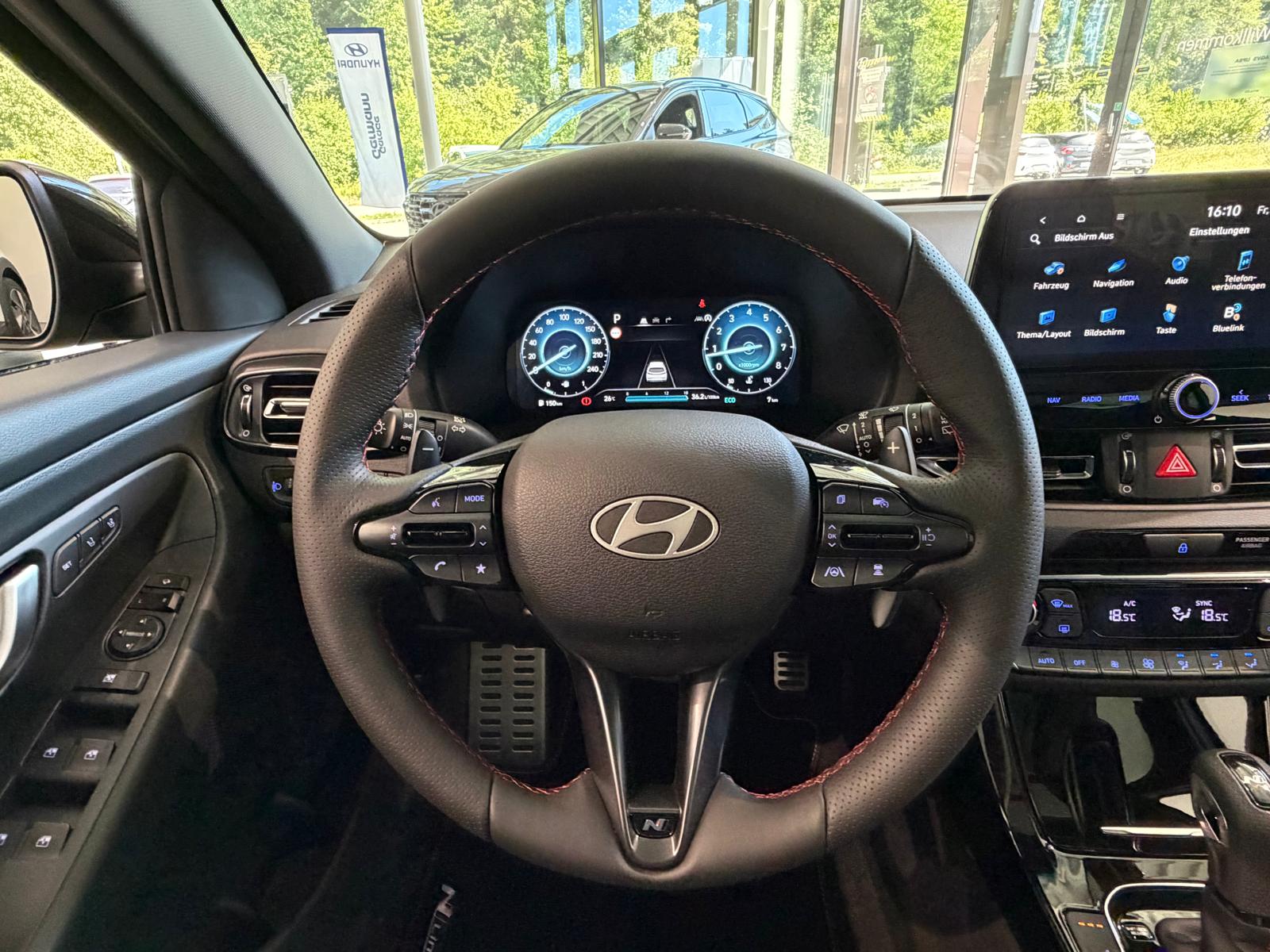 HYUNDAI i30 1.6 T-GDi N-Line DCT-image-11