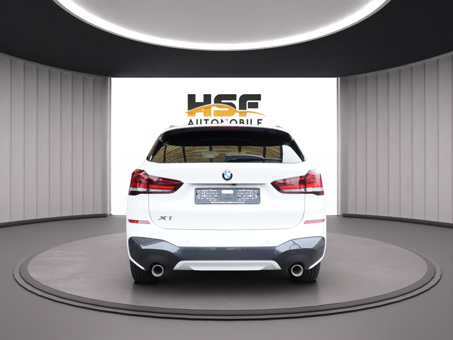 BMW X1 xDrive 20d M Sport Steptronic *CH Fahrzeug & AHK 2000 KG**-showroom-element-3