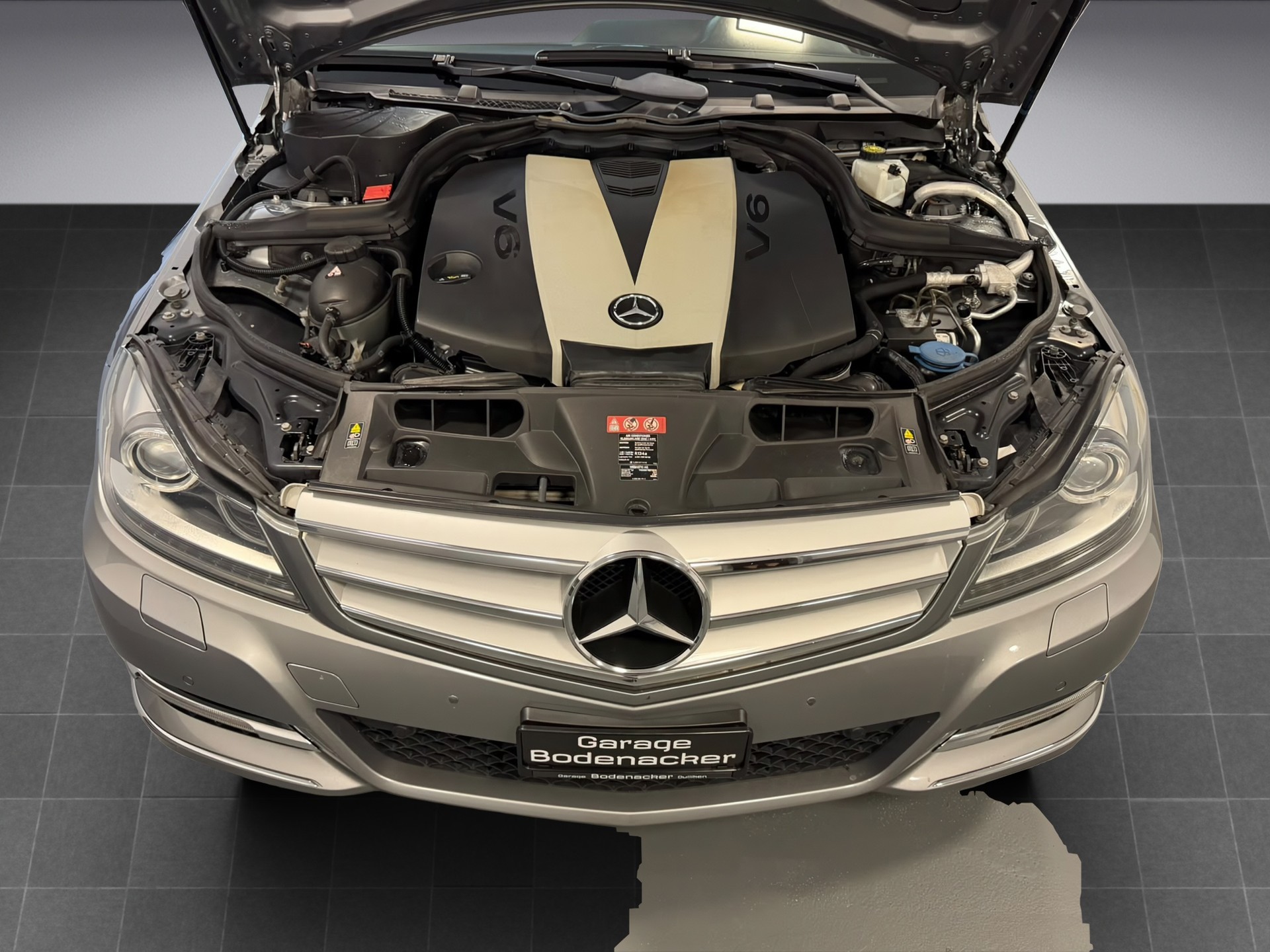 MERCEDES-BENZ C 300 CDI Avantgarde 4Matic 7G-Tronic-image-15