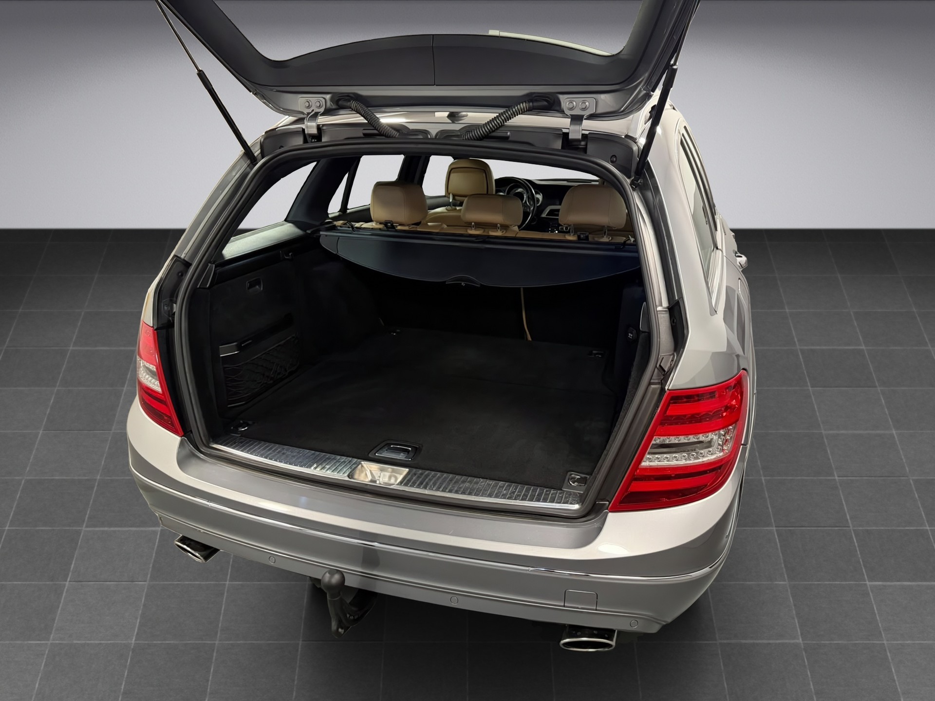 MERCEDES-BENZ C 300 CDI Avantgarde 4Matic 7G-Tronic-image-18