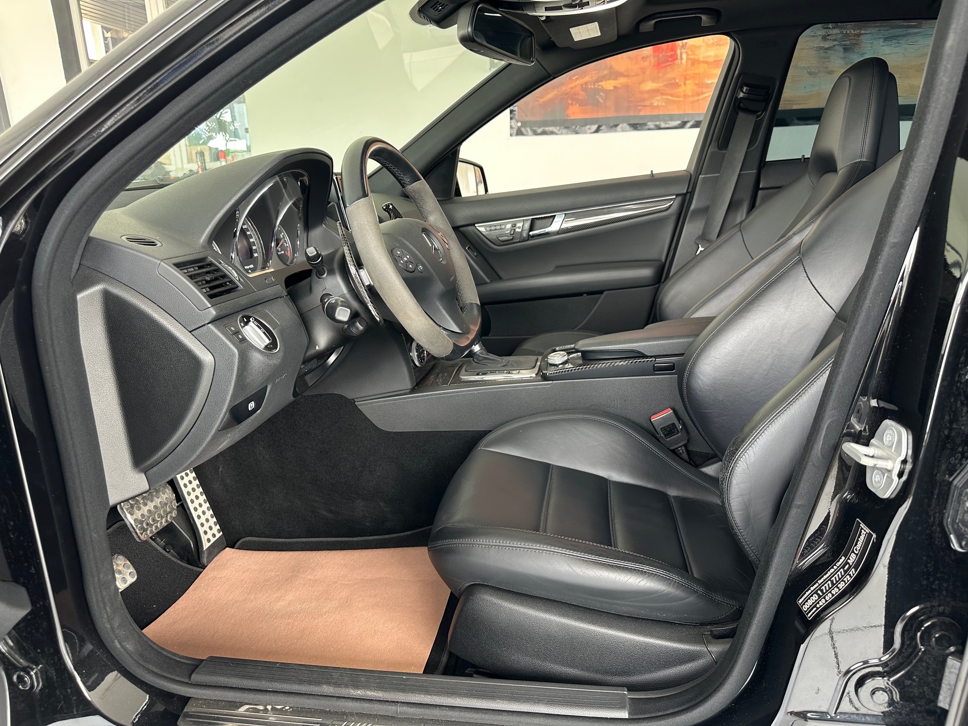 MERCEDES-BENZ C 63 AMG Avantgarde 7G-Tronic-image-8