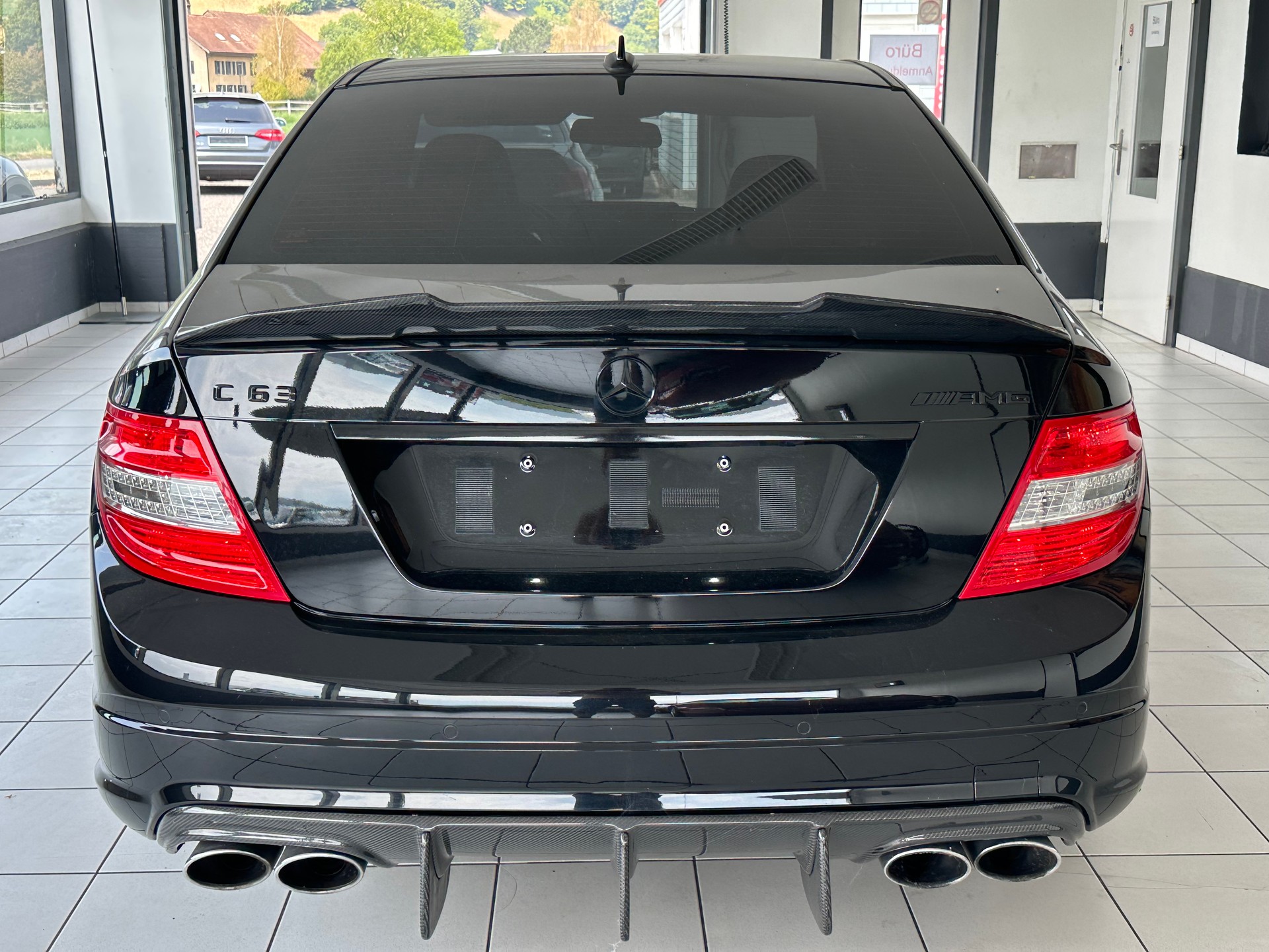 MERCEDES-BENZ C 63 AMG Avantgarde 7G-Tronic-image-4